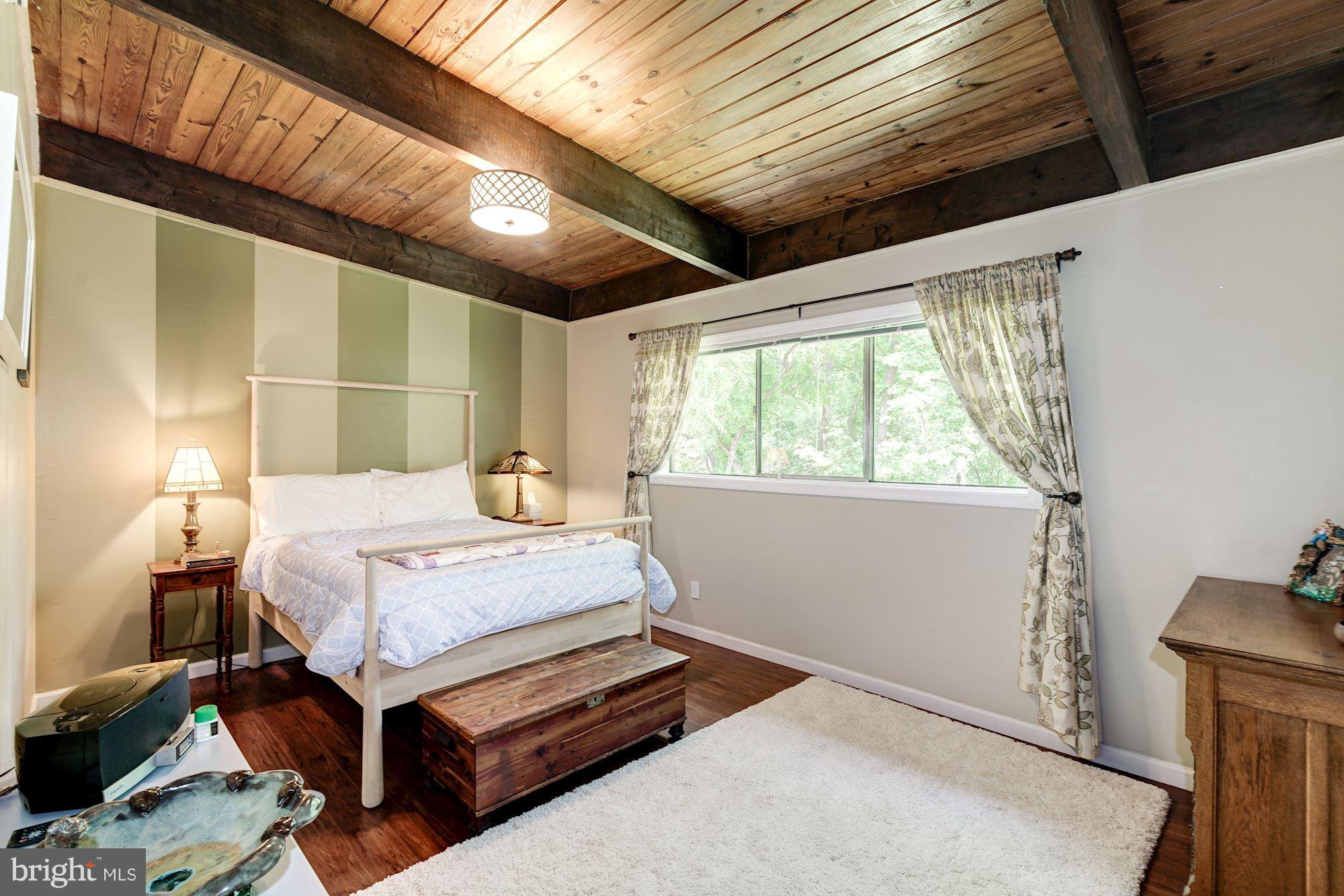 FAIRFAX HERITAGE - Residential