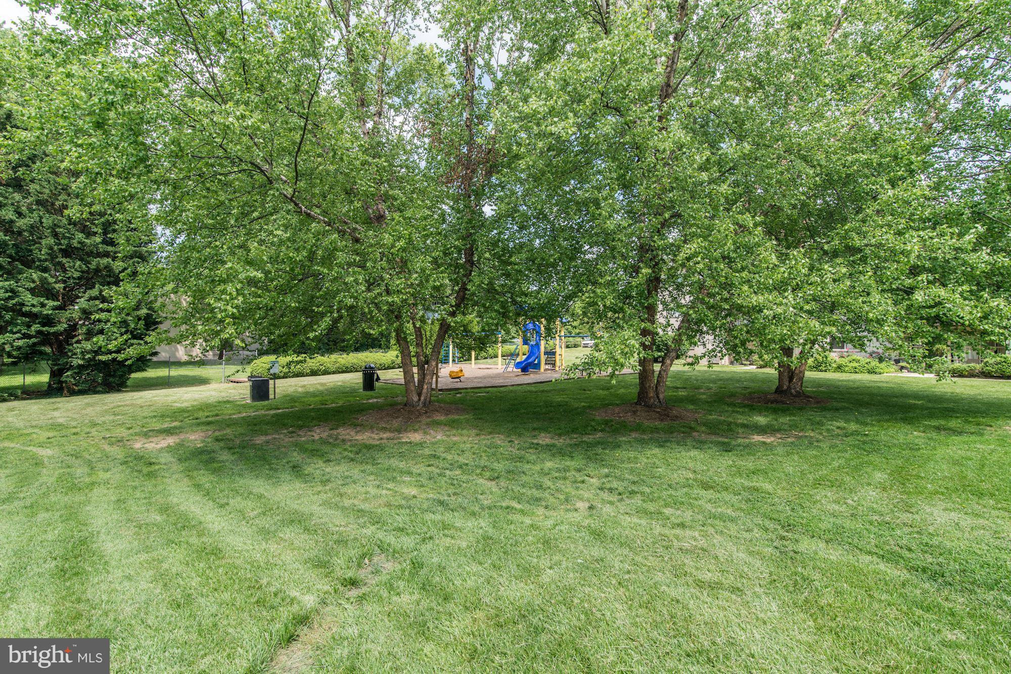 FAIRFAX HERITAGE - Residential