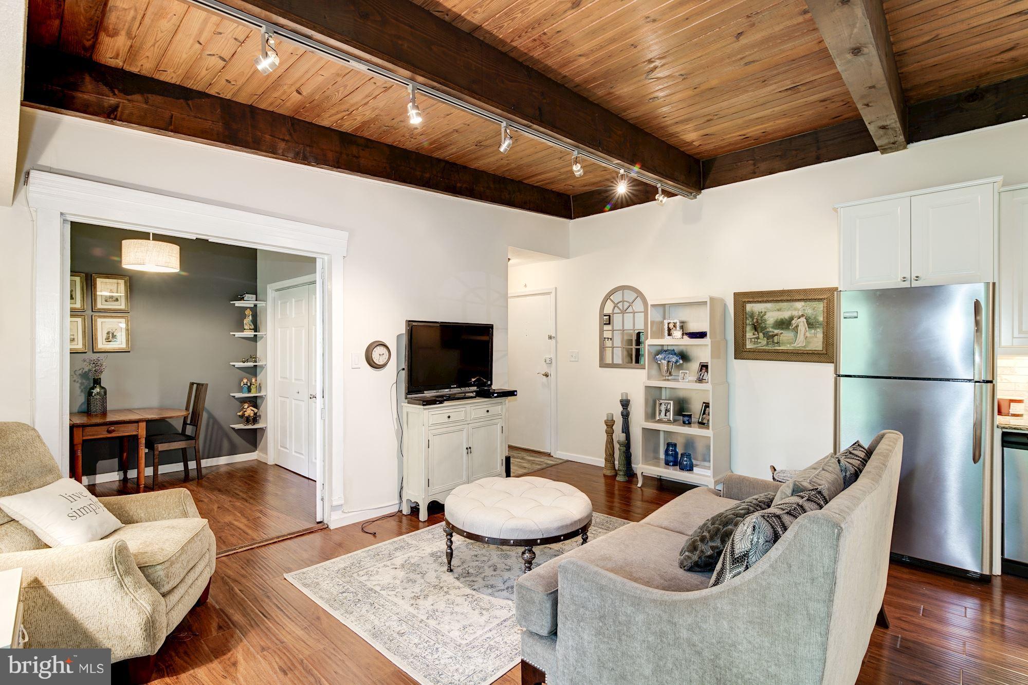 FAIRFAX HERITAGE - Residential