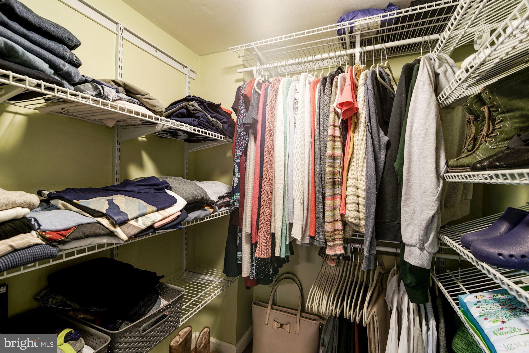 FAIRFAX HERITAGE - Residential