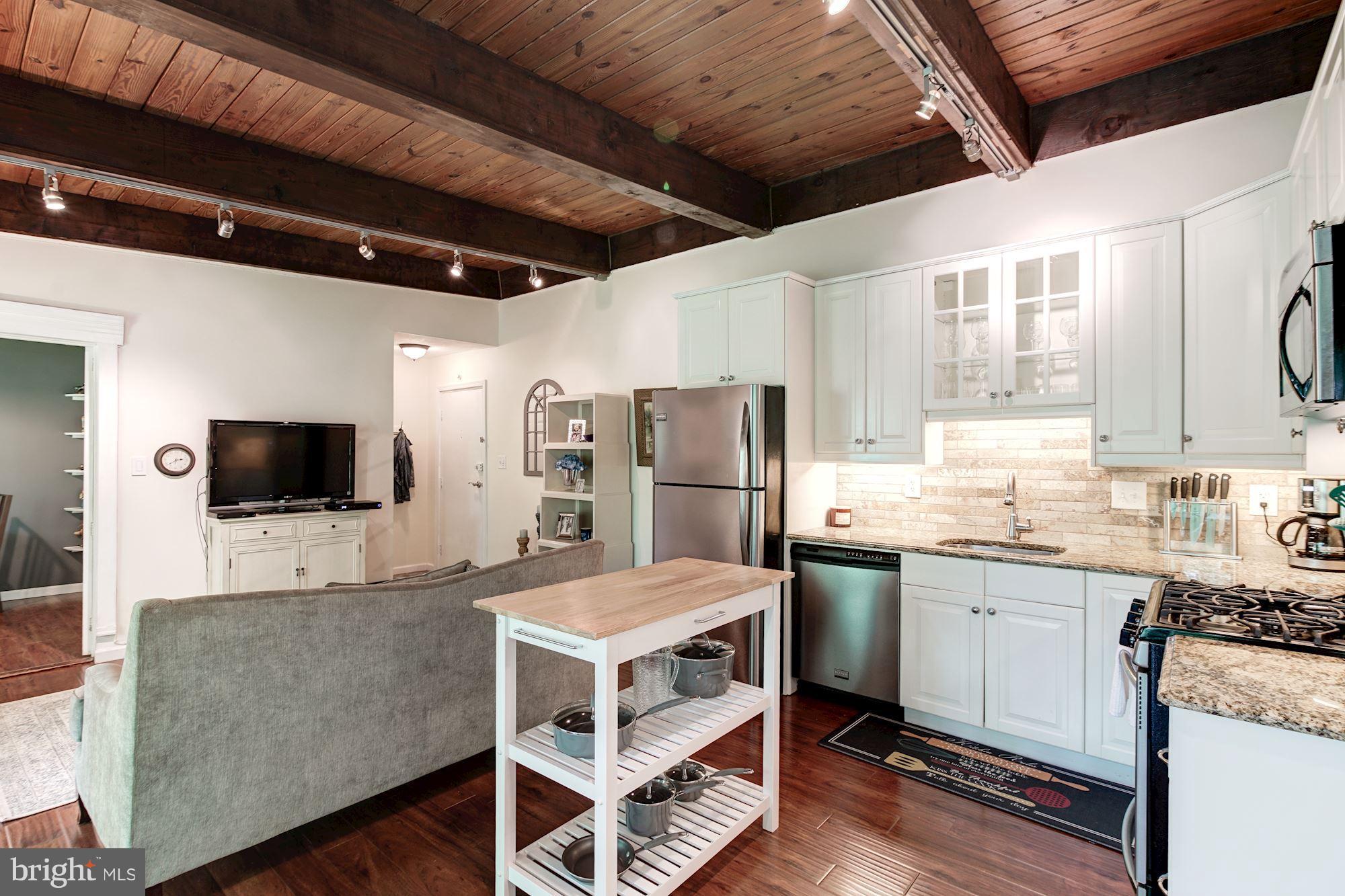 FAIRFAX HERITAGE - Residential