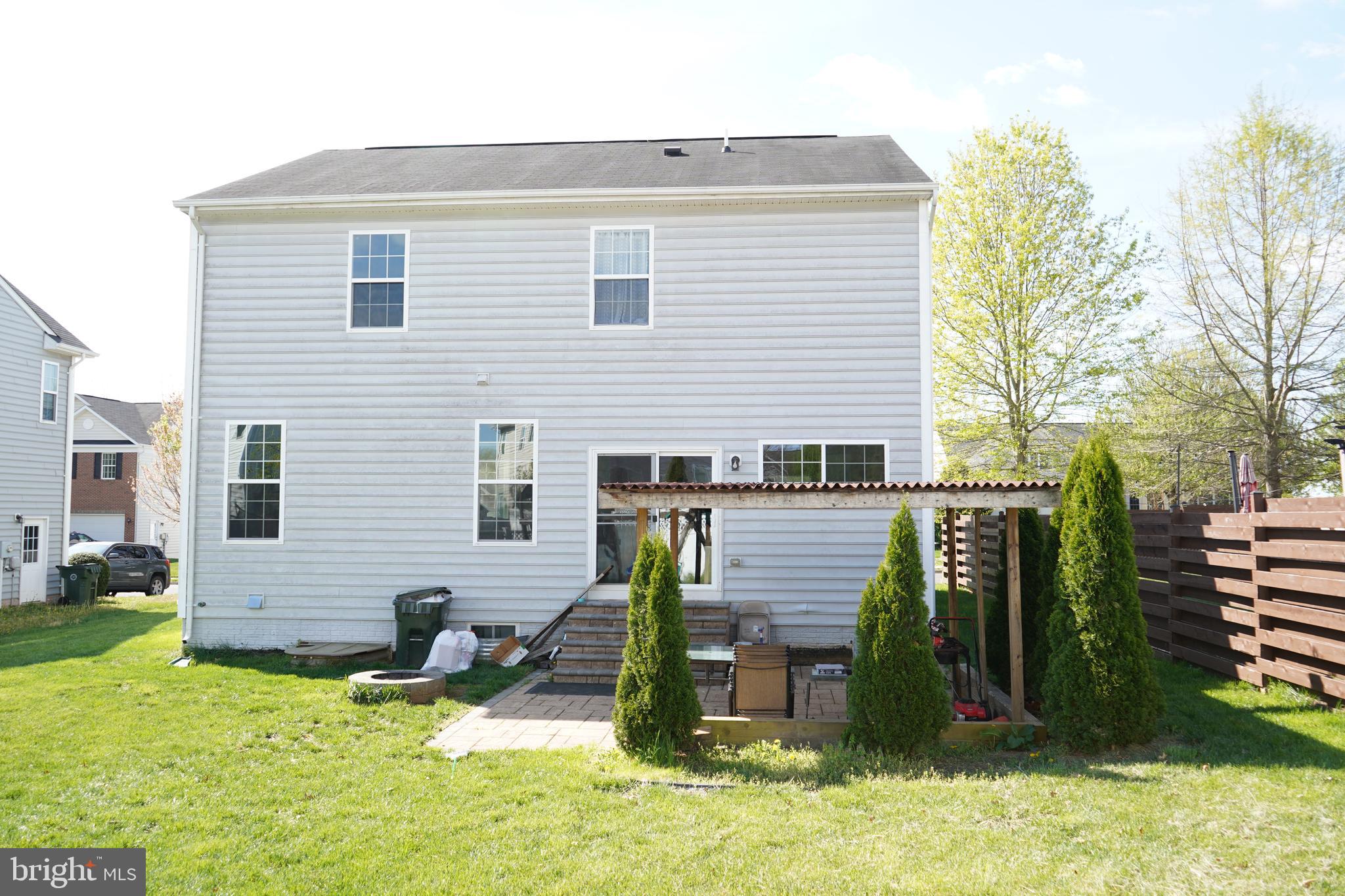 WEST FAIRFAX - Residential