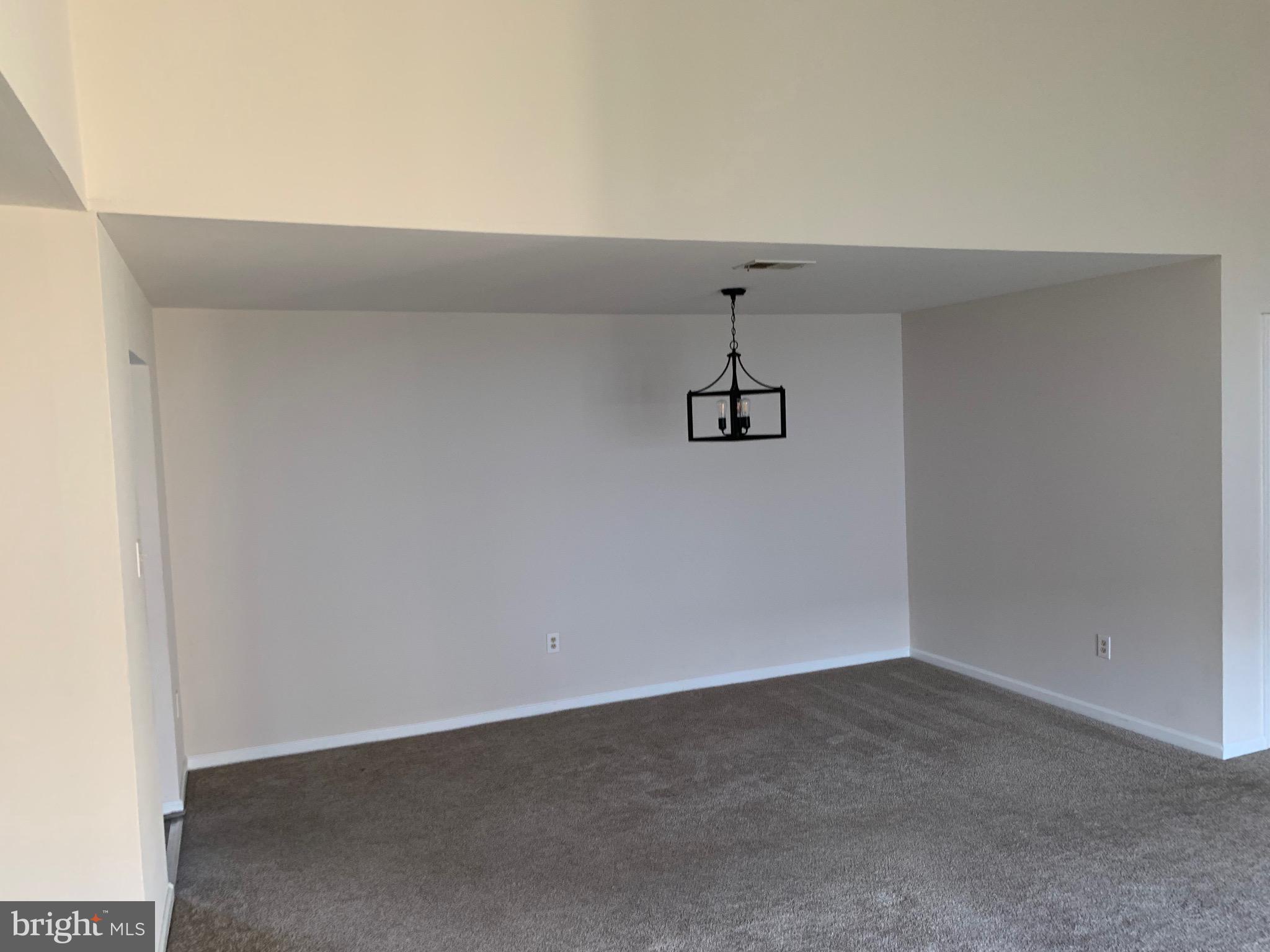 MEWS AT WYCKFORD C - Residential Lease