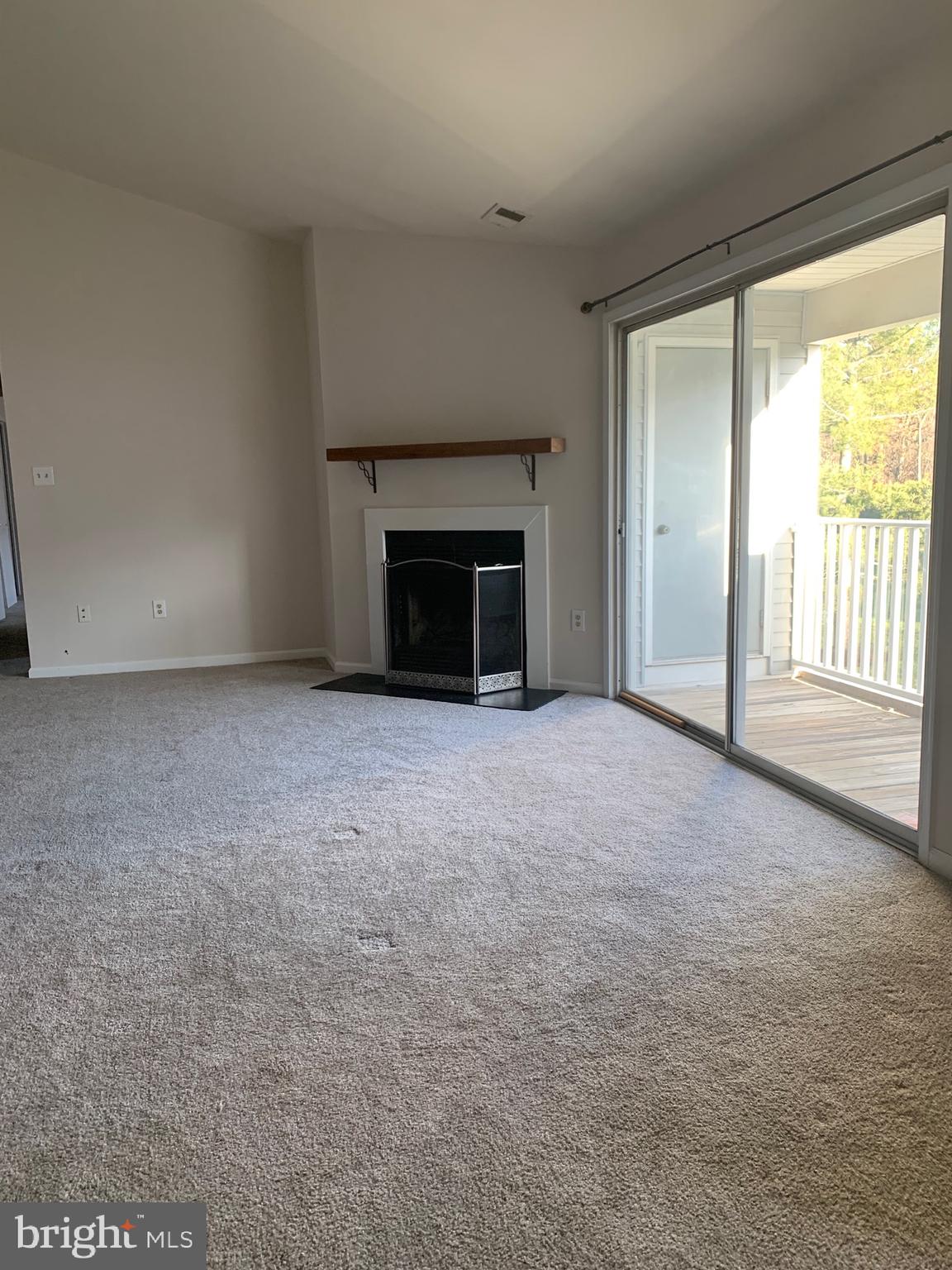 MEWS AT WYCKFORD C - Residential Lease