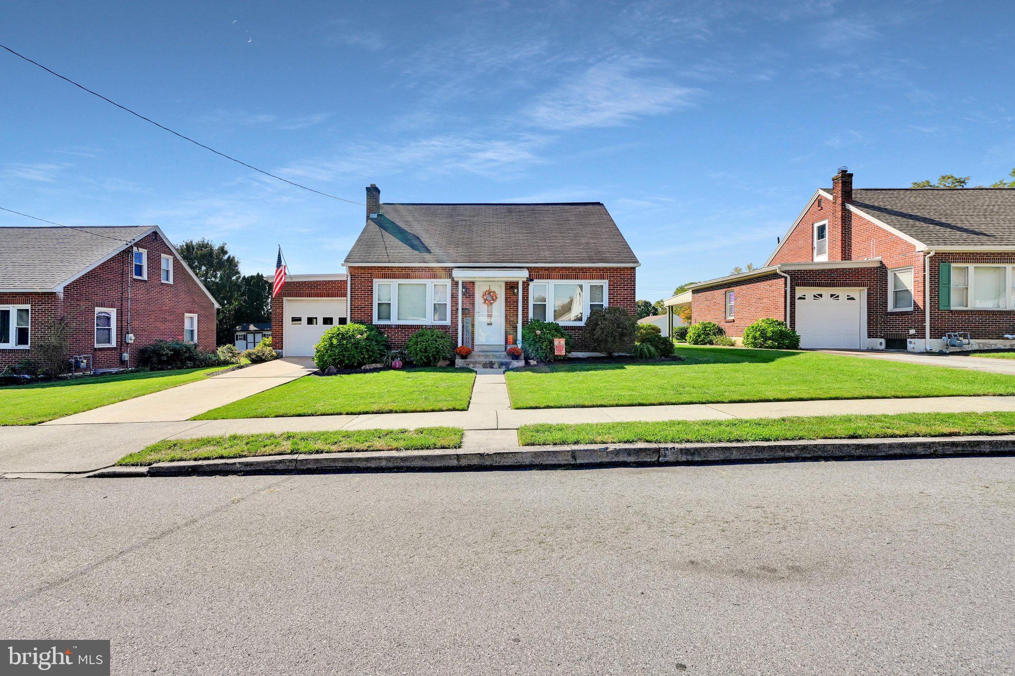 49 ROSEMONT AVENUE