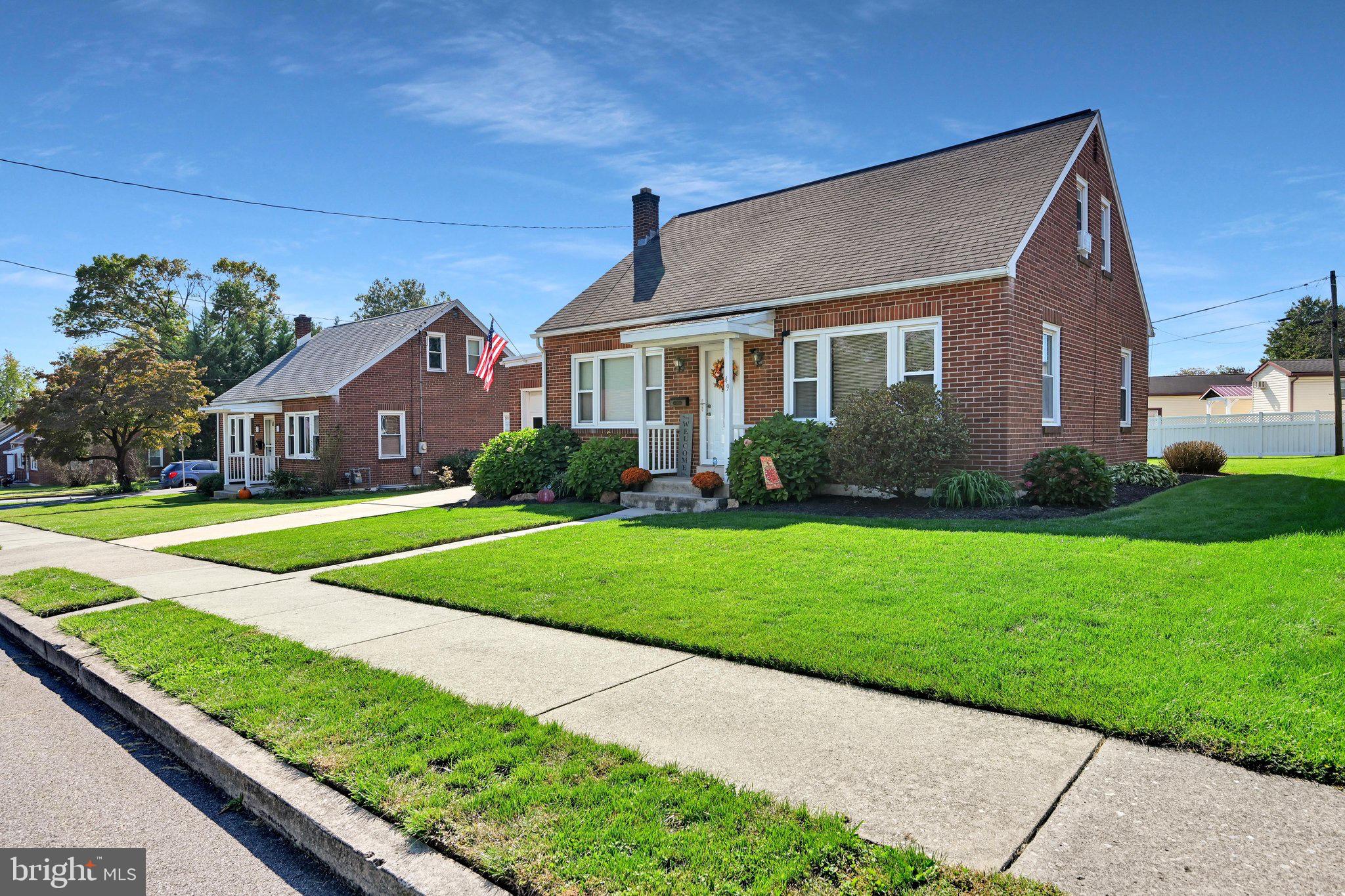 49 ROSEMONT AVENUE