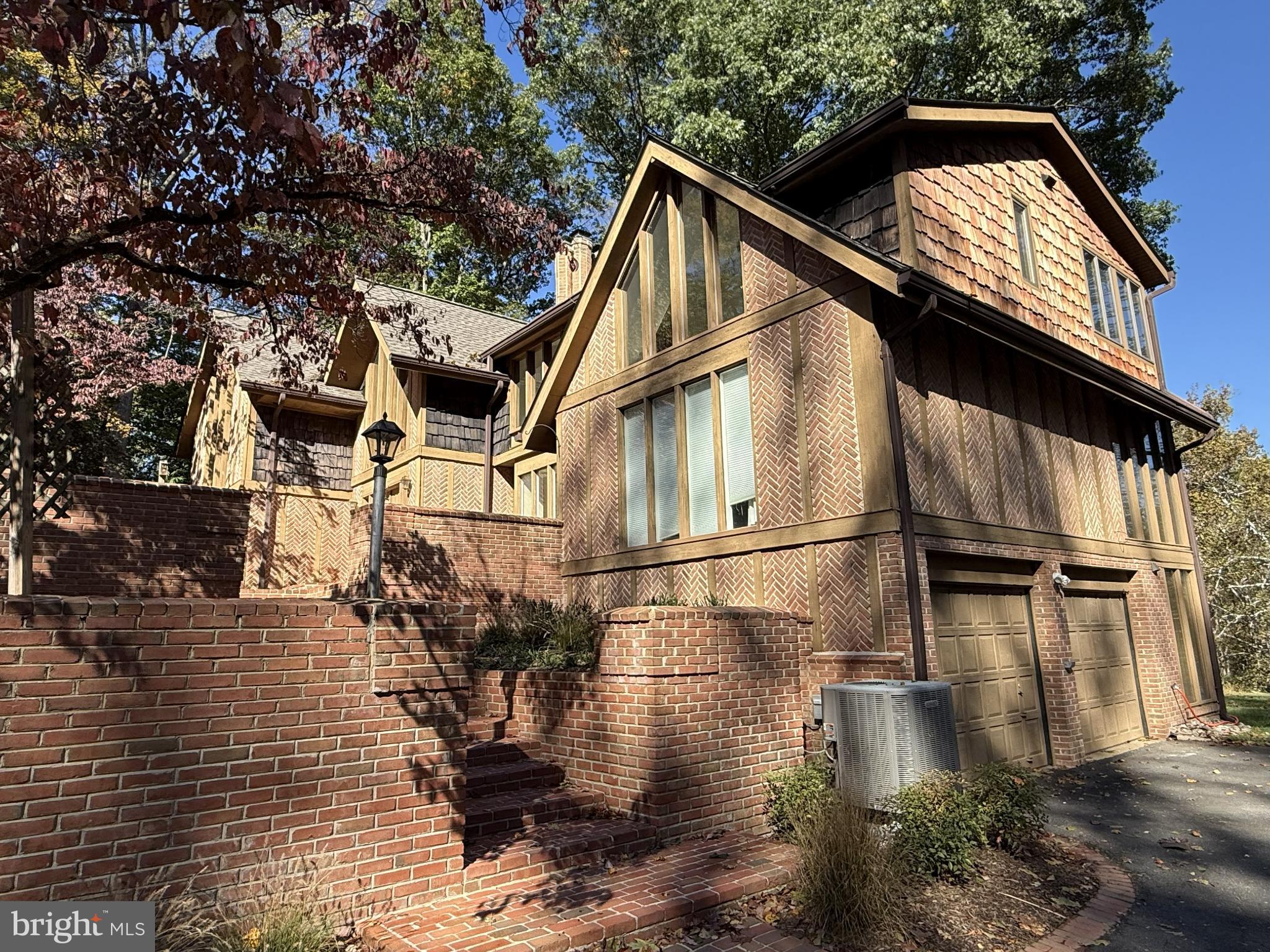 1416 LADY BIRD DRIVE