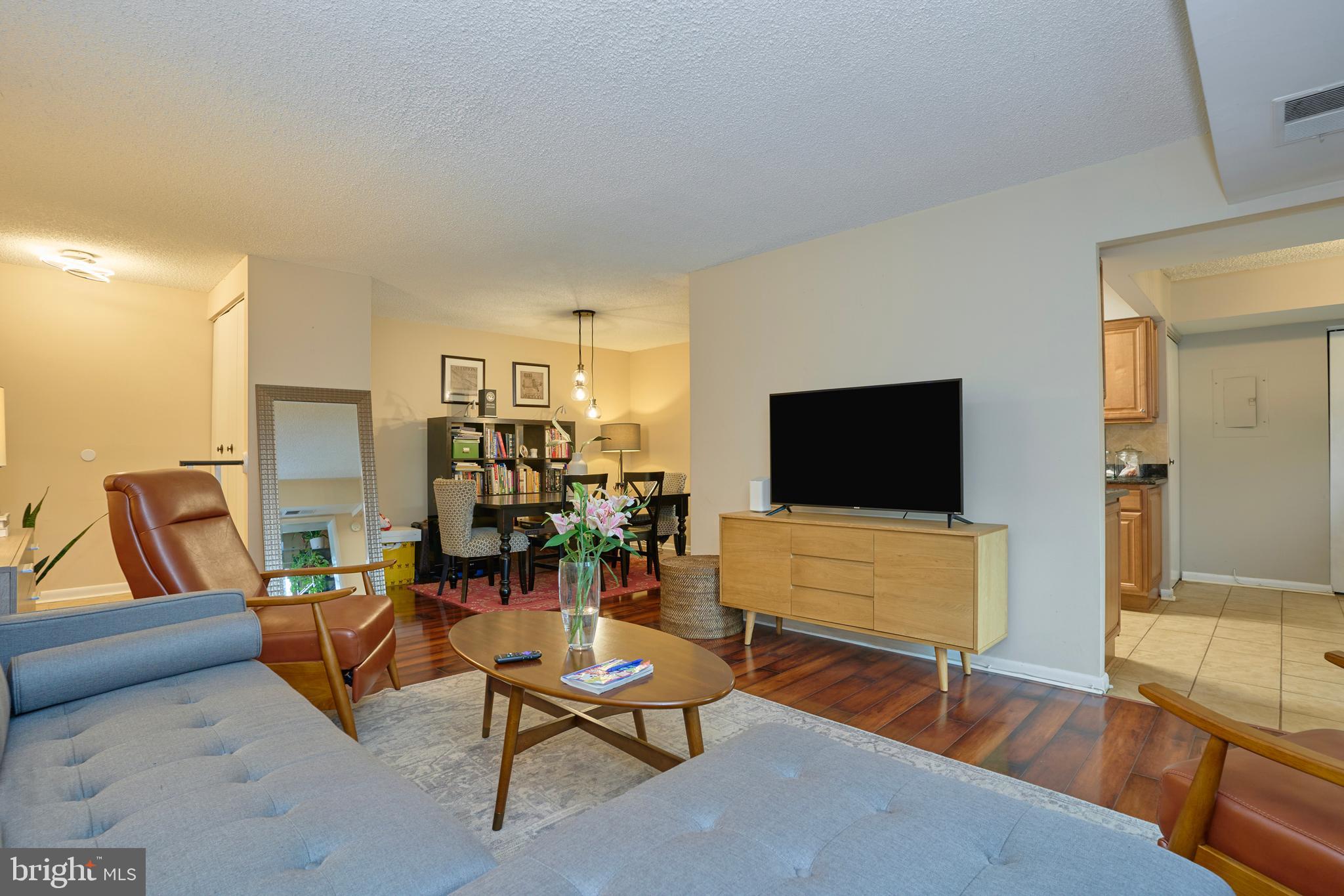 THE VISTAS - Residential