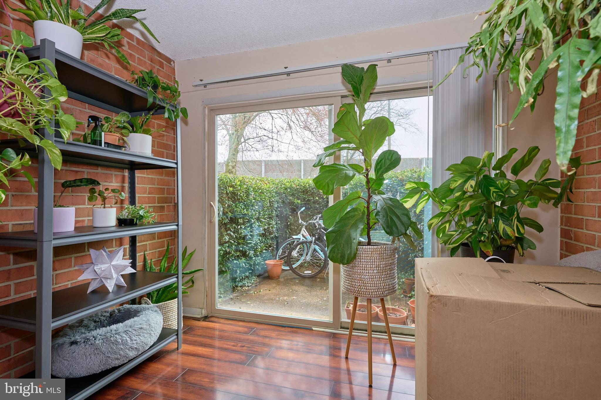 THE VISTAS - Residential