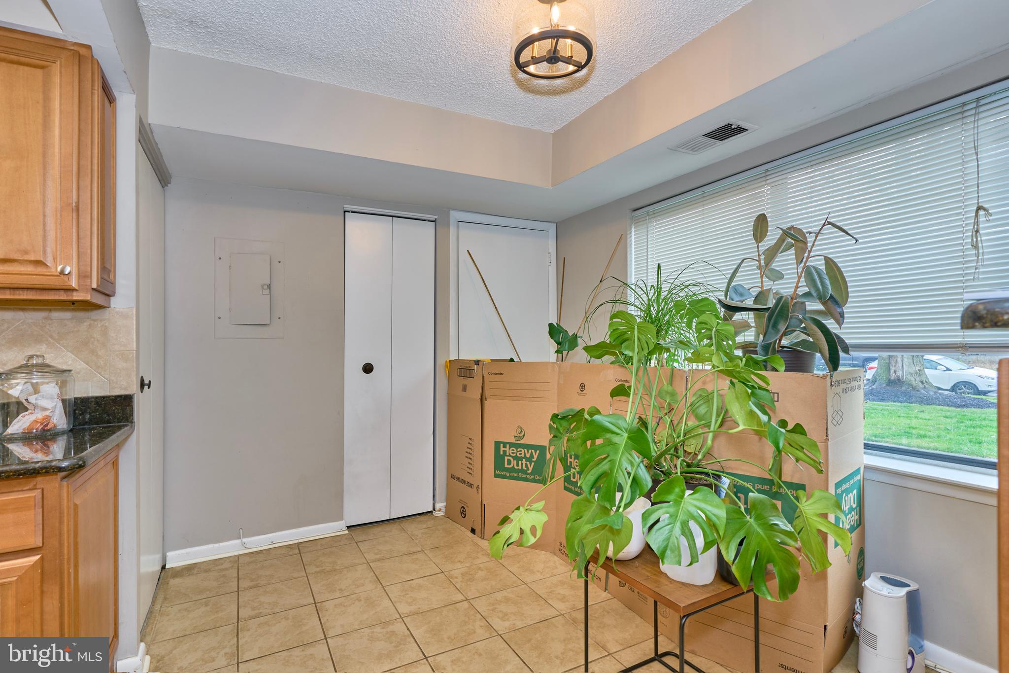 THE VISTAS - Residential