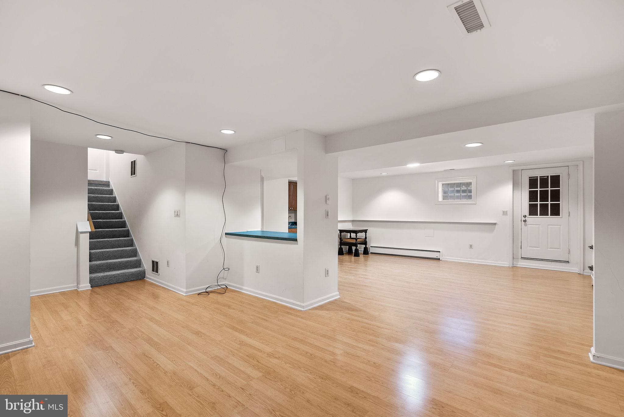 WESTLEIGH - Residential