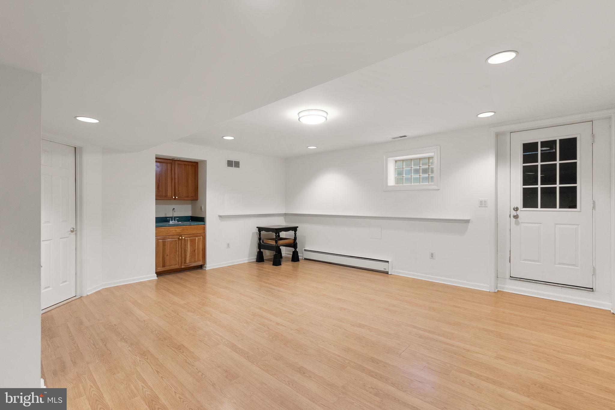 WESTLEIGH - Residential