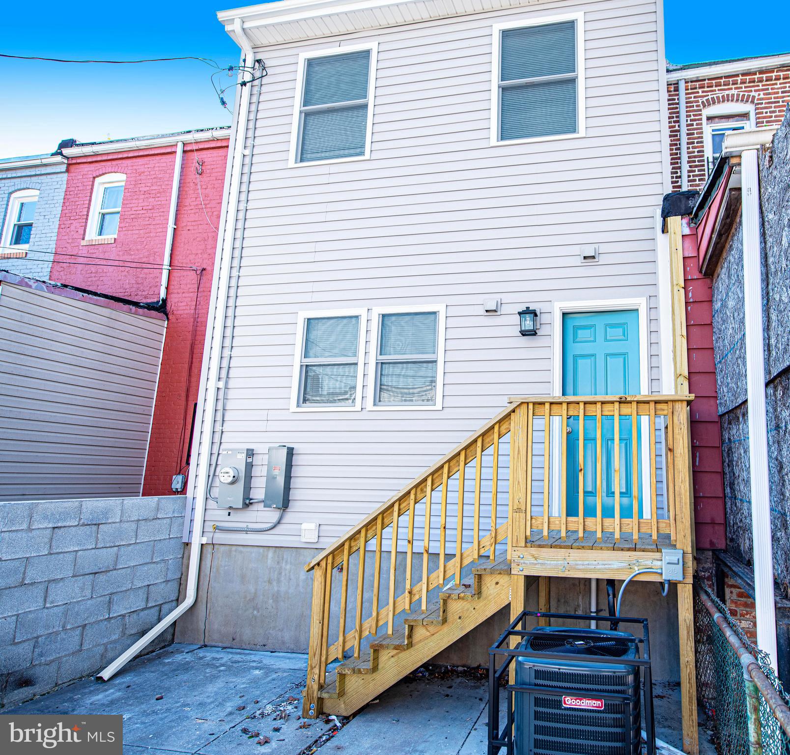 ELLWOOD PARK - Residential