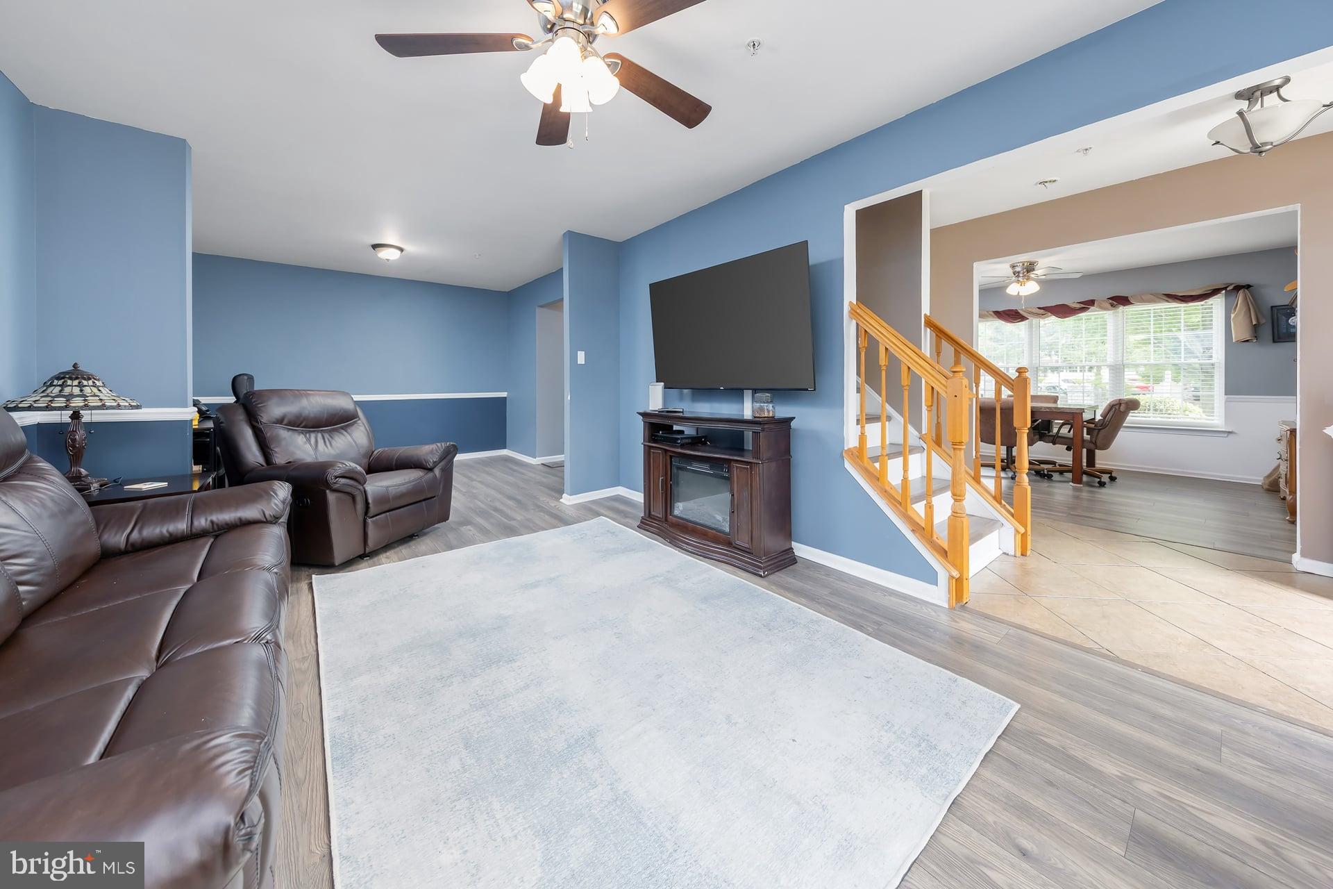 701 TANGLEWOOD DRIVE