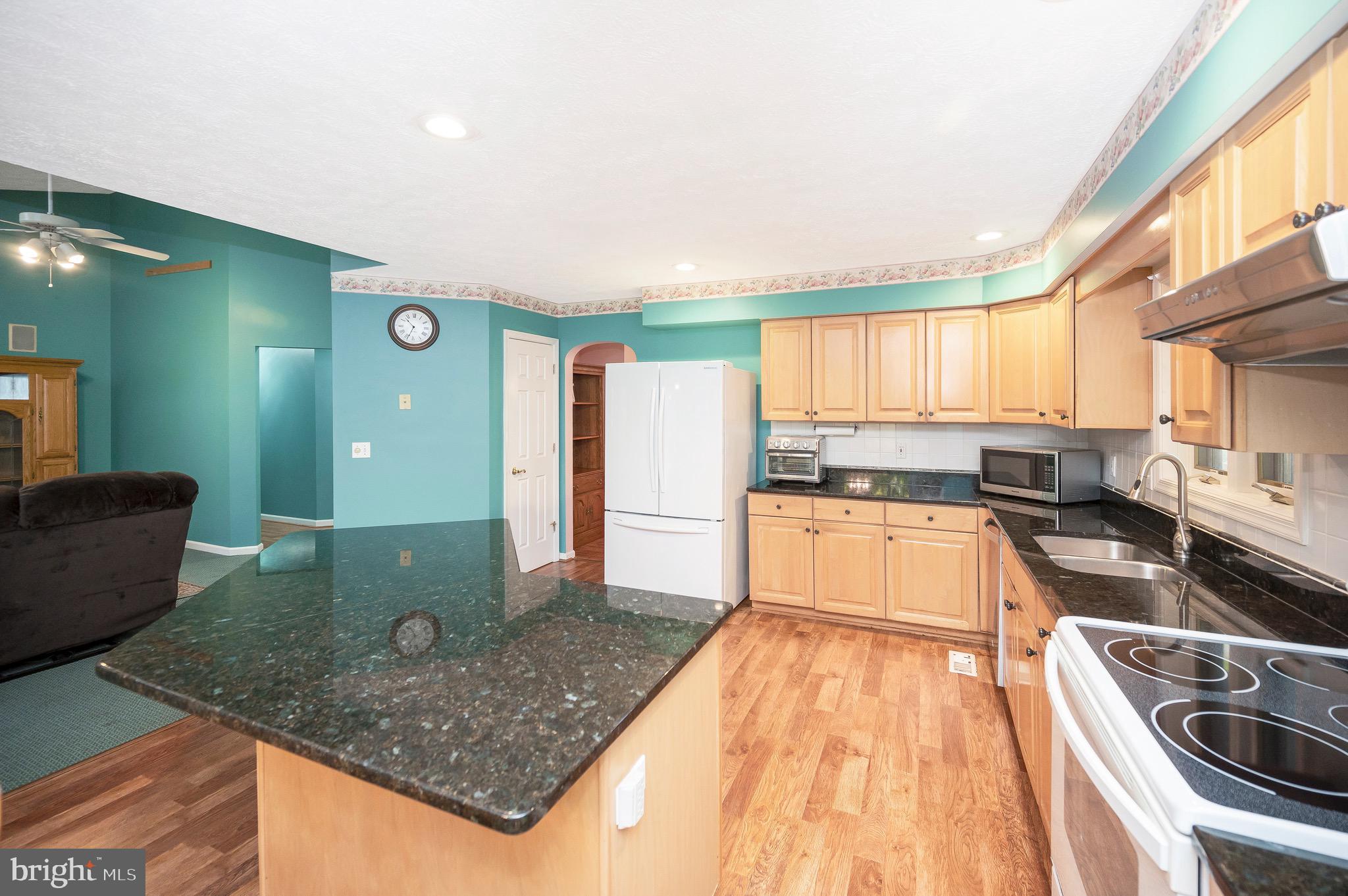 LAKE OF THE WOODS - Residential