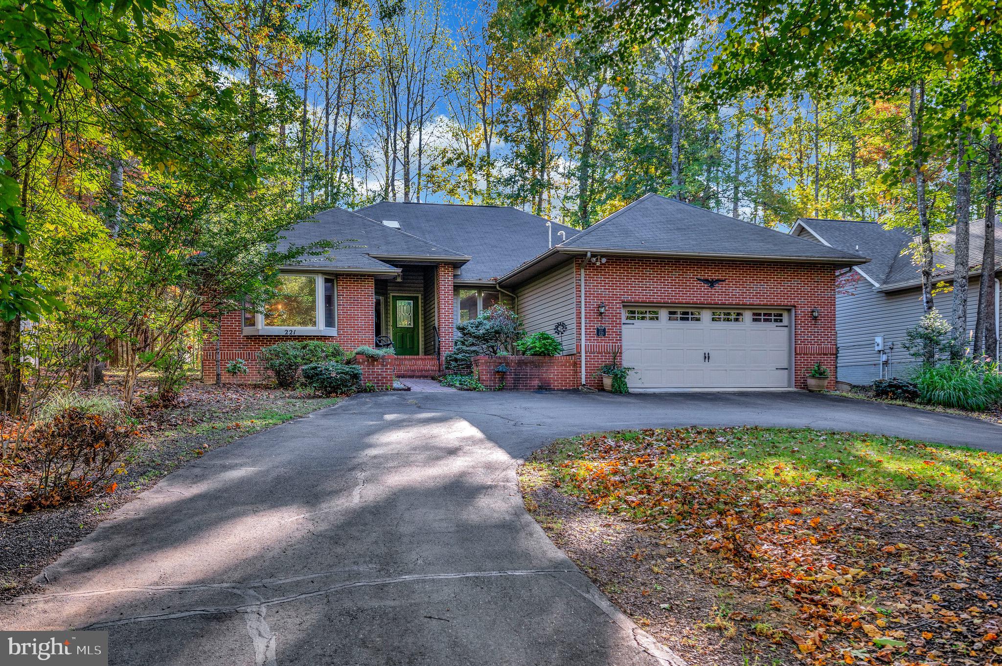 LAKE OF THE WOODS - Residential