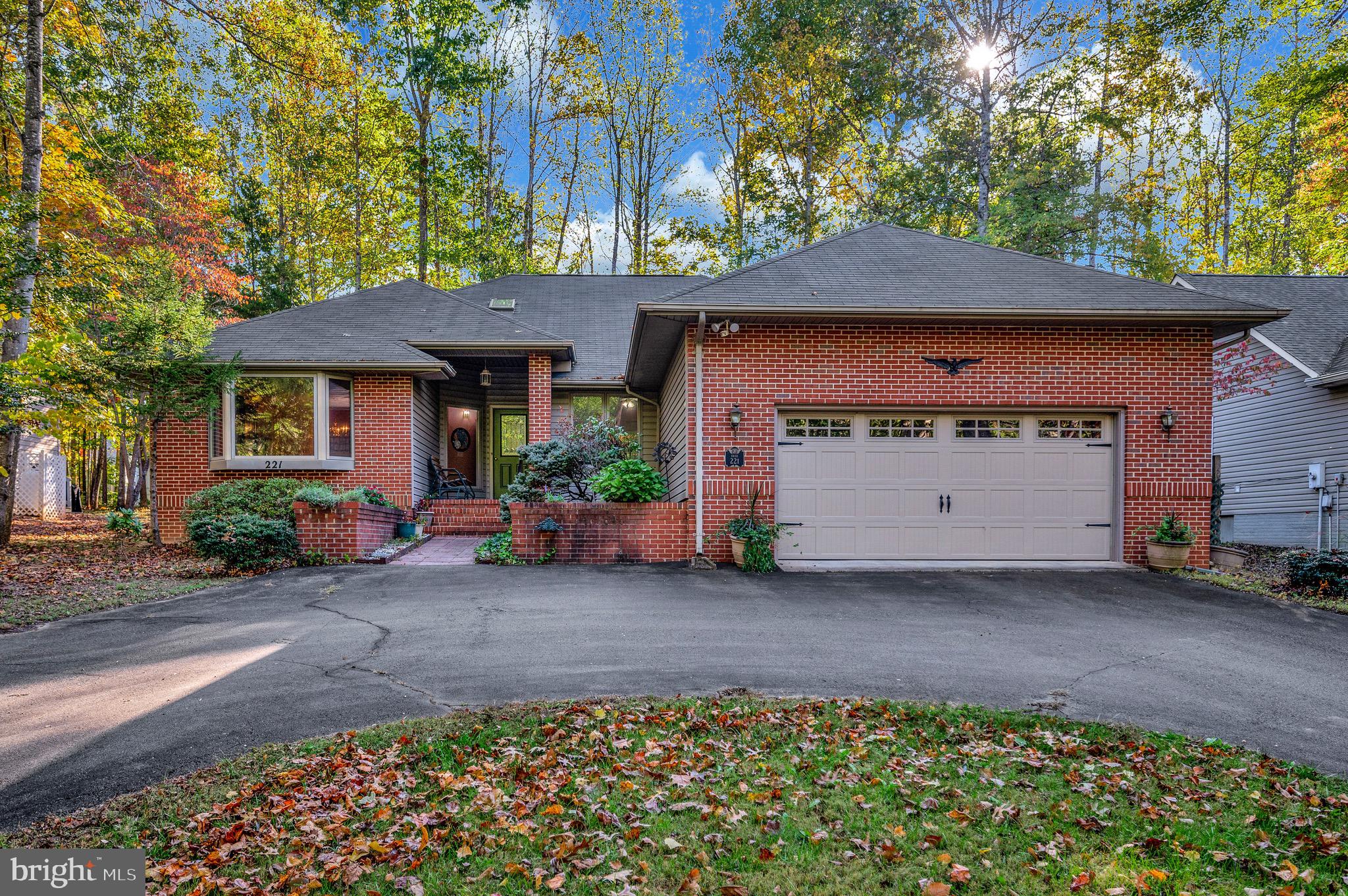 LAKE OF THE WOODS - Residential