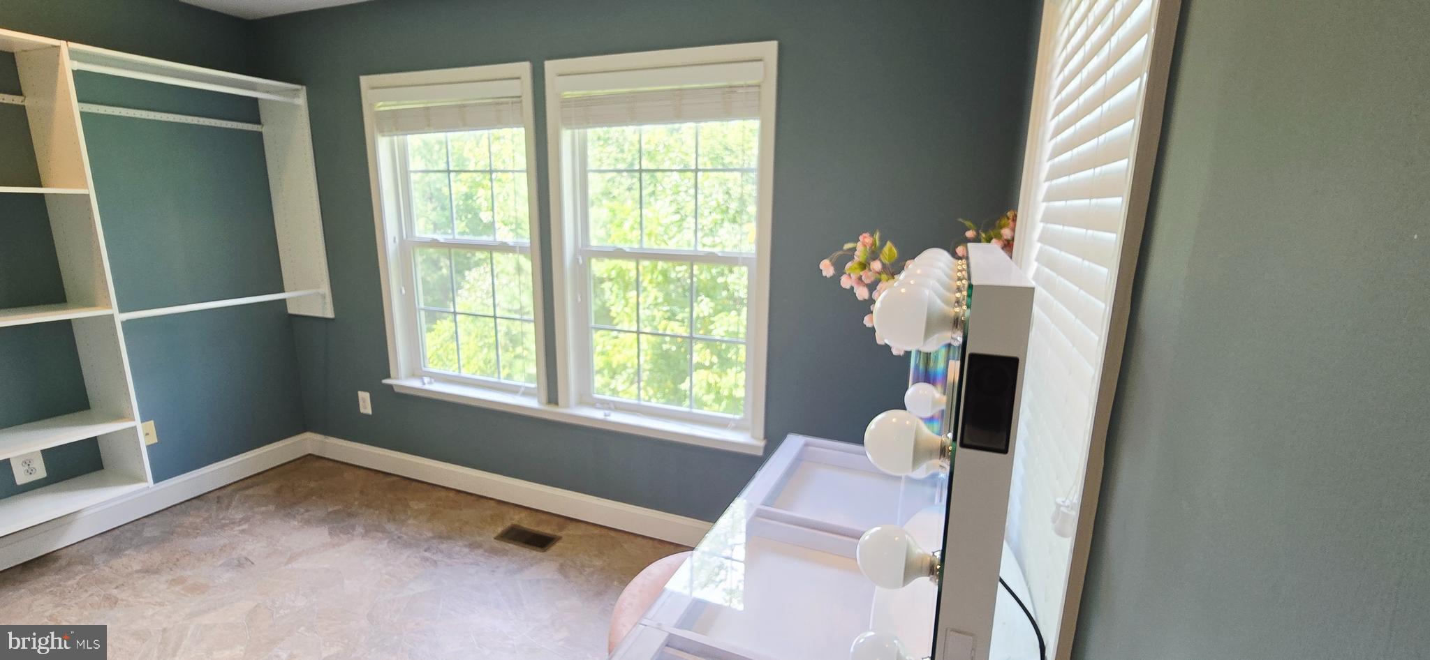 WILLOWGATE AT PAT PK W - Residential