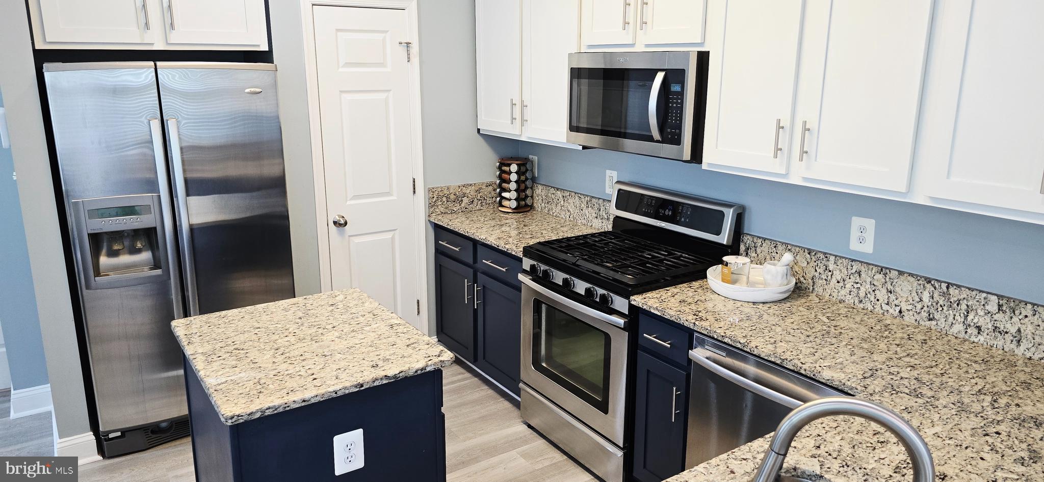 WILLOWGATE AT PAT PK W - Residential