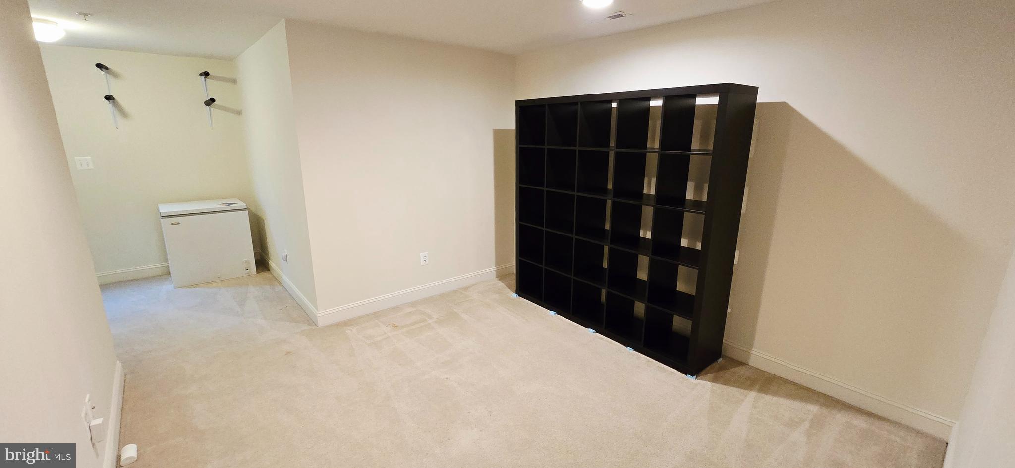 WILLOWGATE AT PAT PK W - Residential