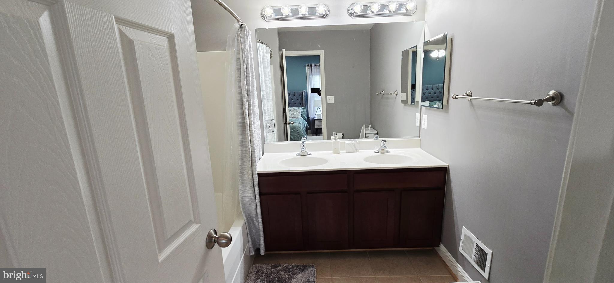 WILLOWGATE AT PAT PK W - Residential