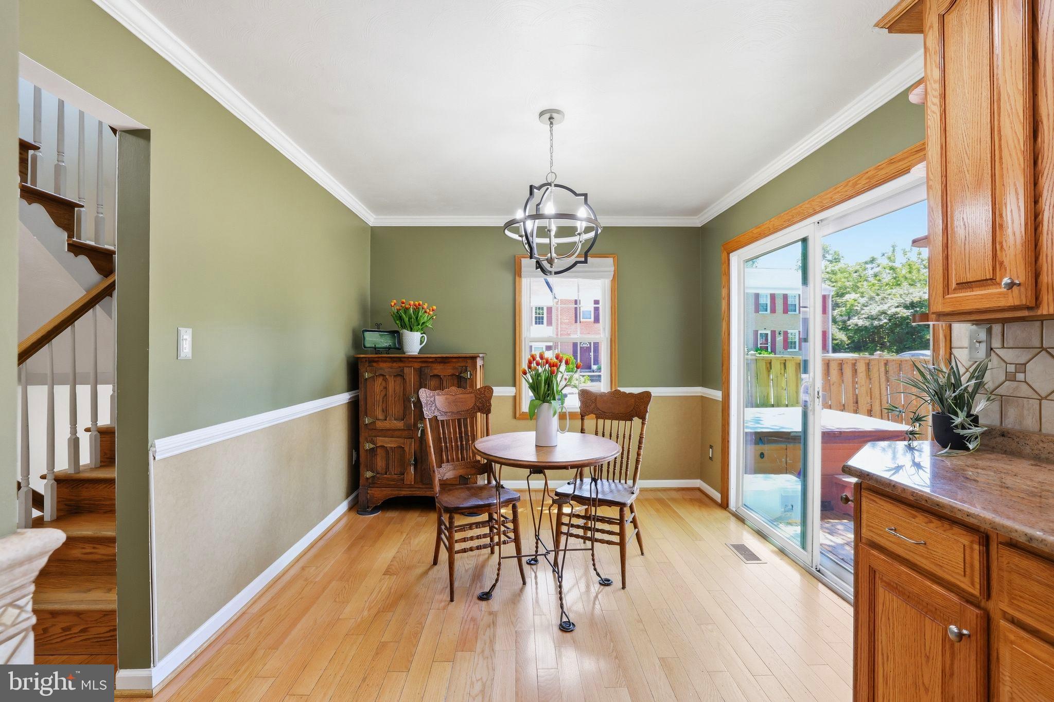 LAKE BRADDOCK - Residential