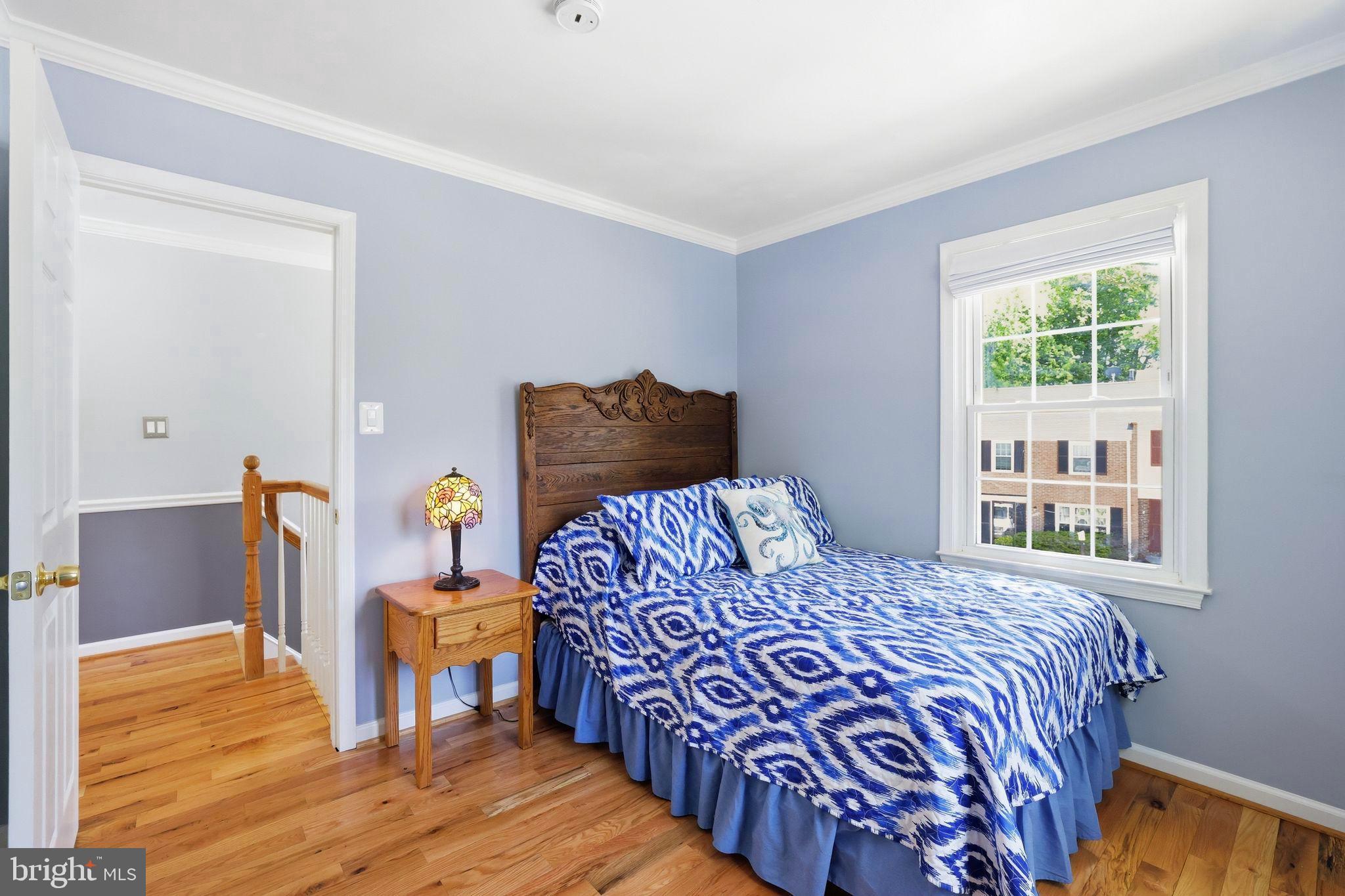 LAKE BRADDOCK - Residential