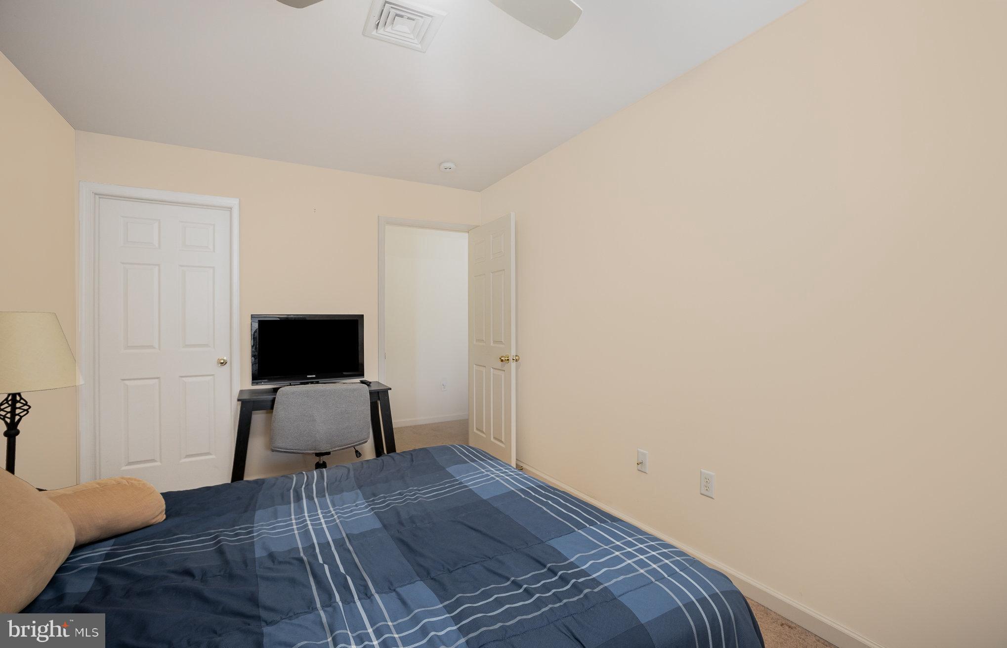 MANADA COURT VILLAS - Residential