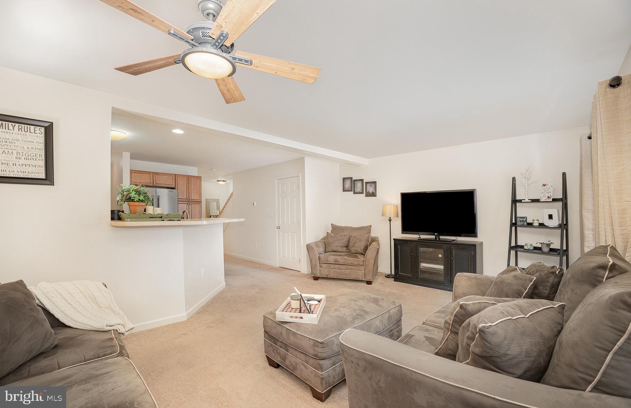 MANADA COURT VILLAS - Residential