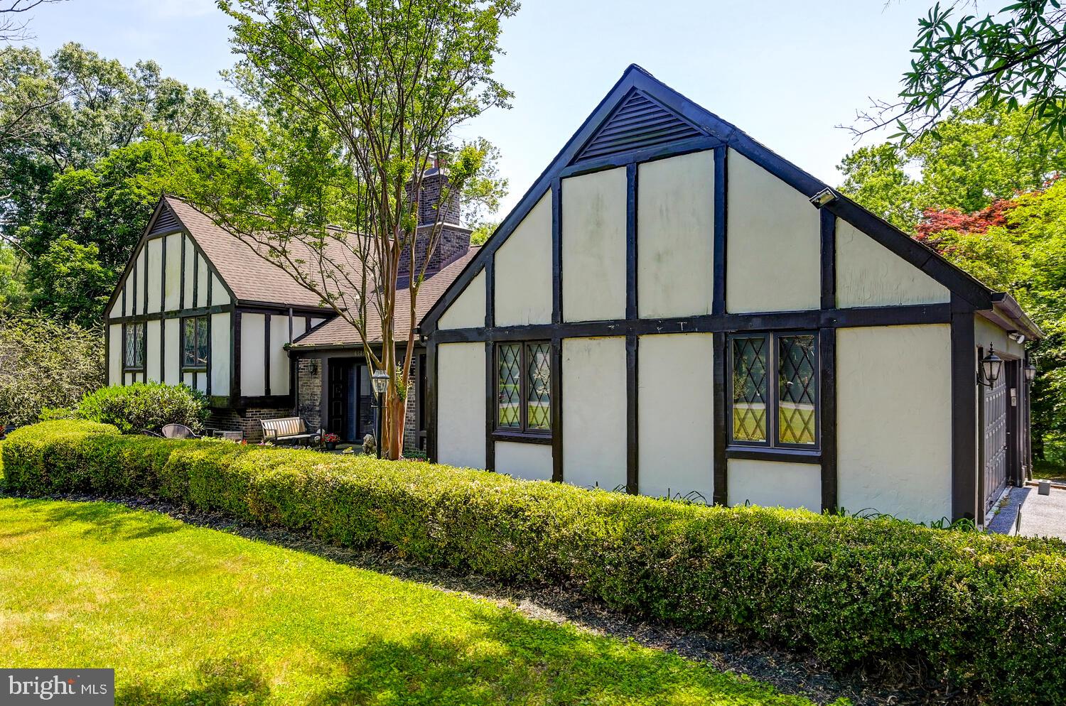 FOLLY QUARTER - Residential