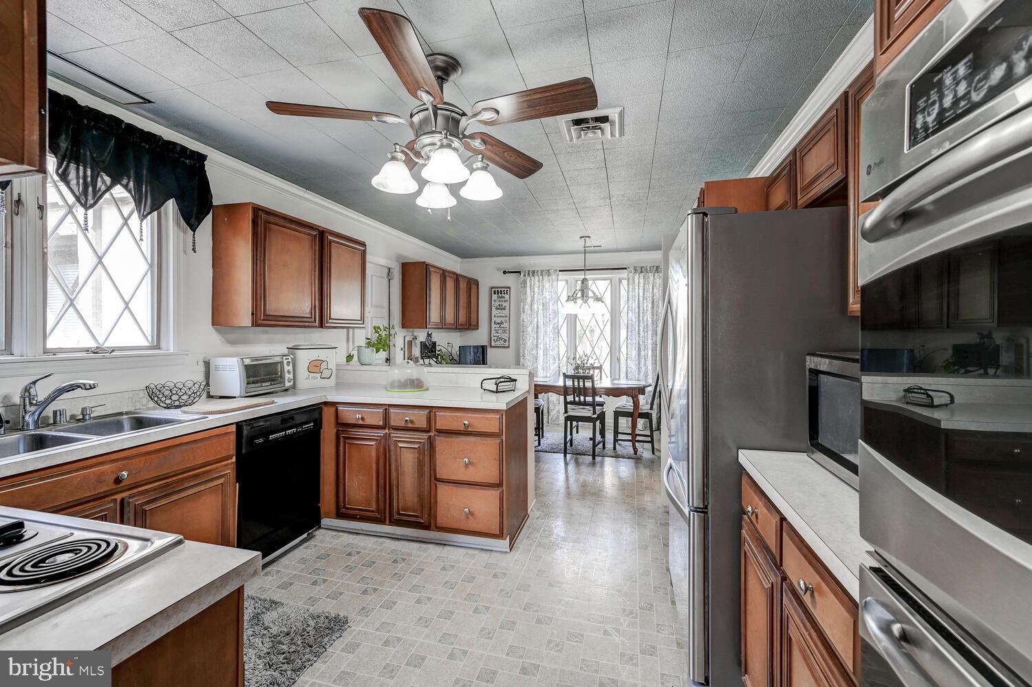 FOLLY QUARTER - Residential