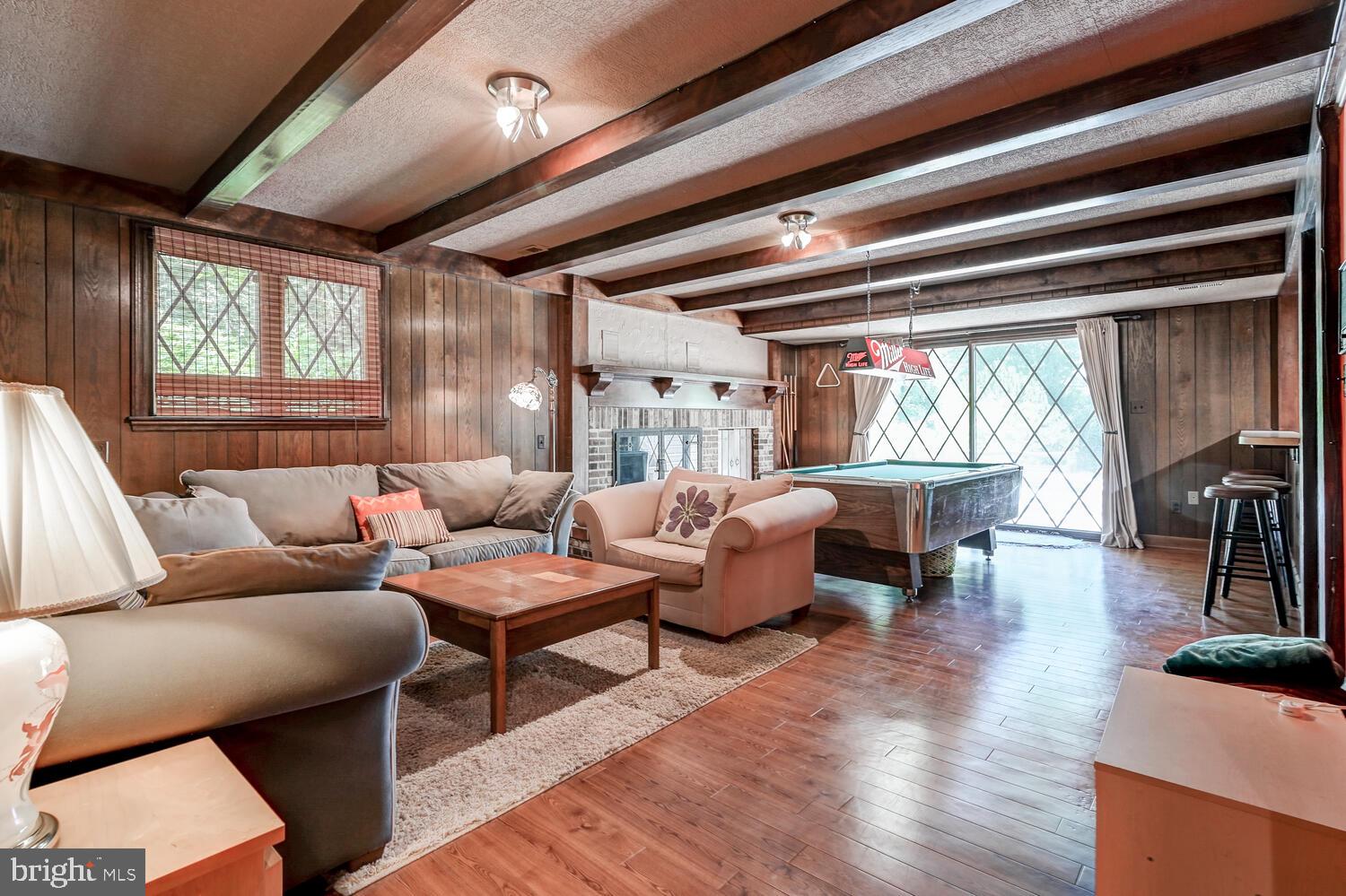 FOLLY QUARTER - Residential