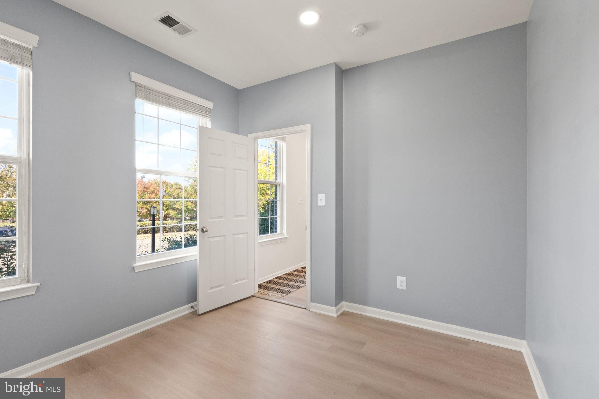 DOMINION CROSSING - Residential