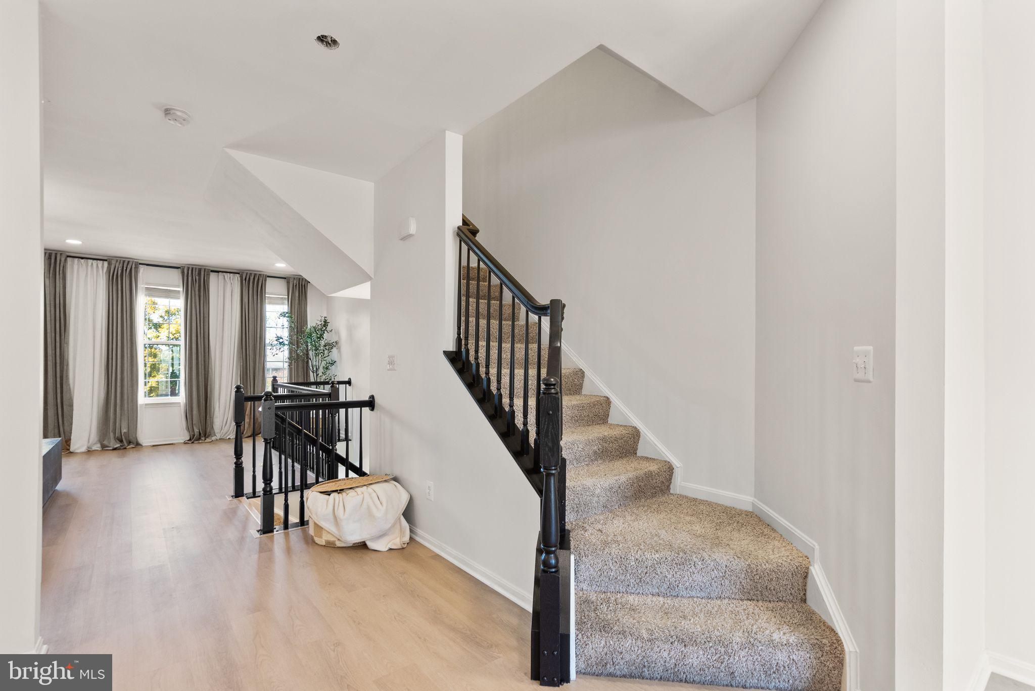 DOMINION CROSSING - Residential