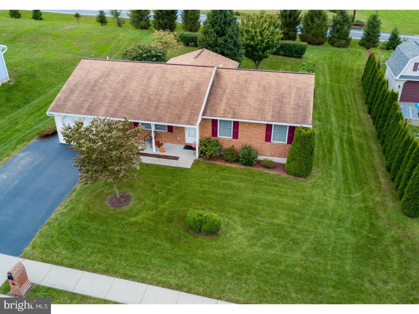 NEWBURG VILLAGE - Residential