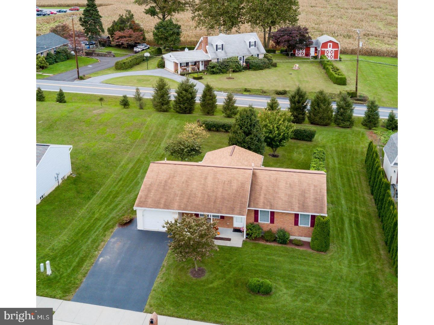 NEWBURG VILLAGE - Residential