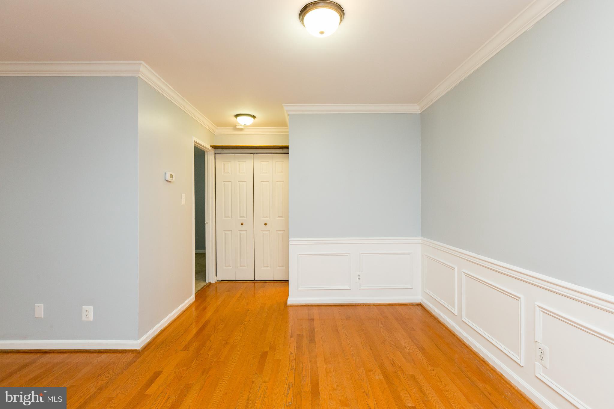 FARMINGDALE - Residential Lease