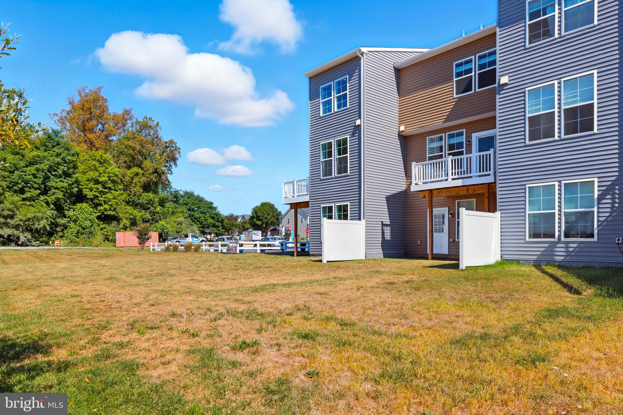 HUNTFIELD - Residential