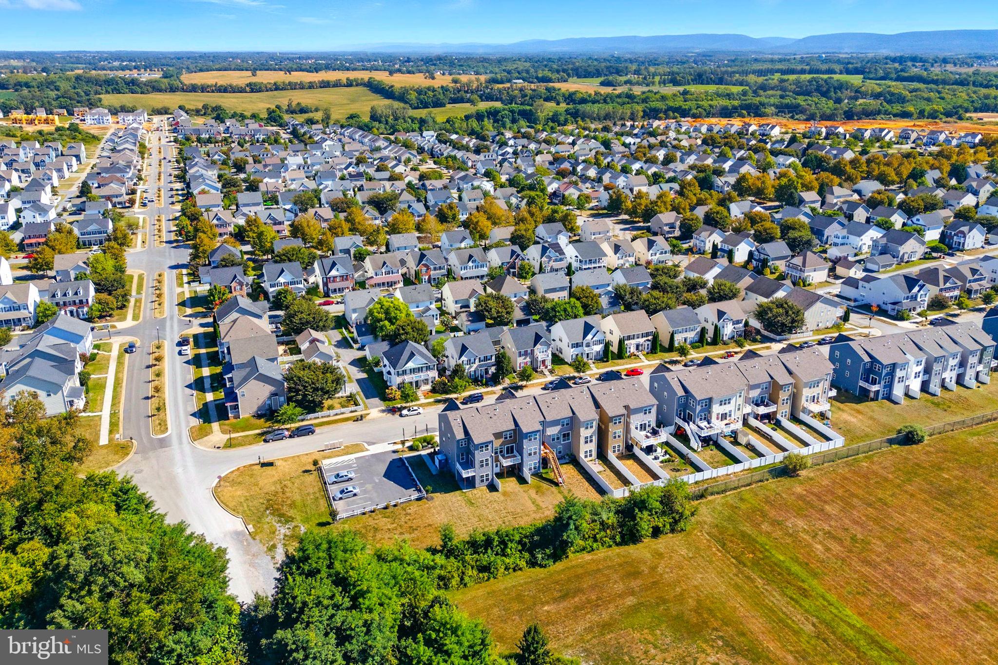 HUNTFIELD - Residential