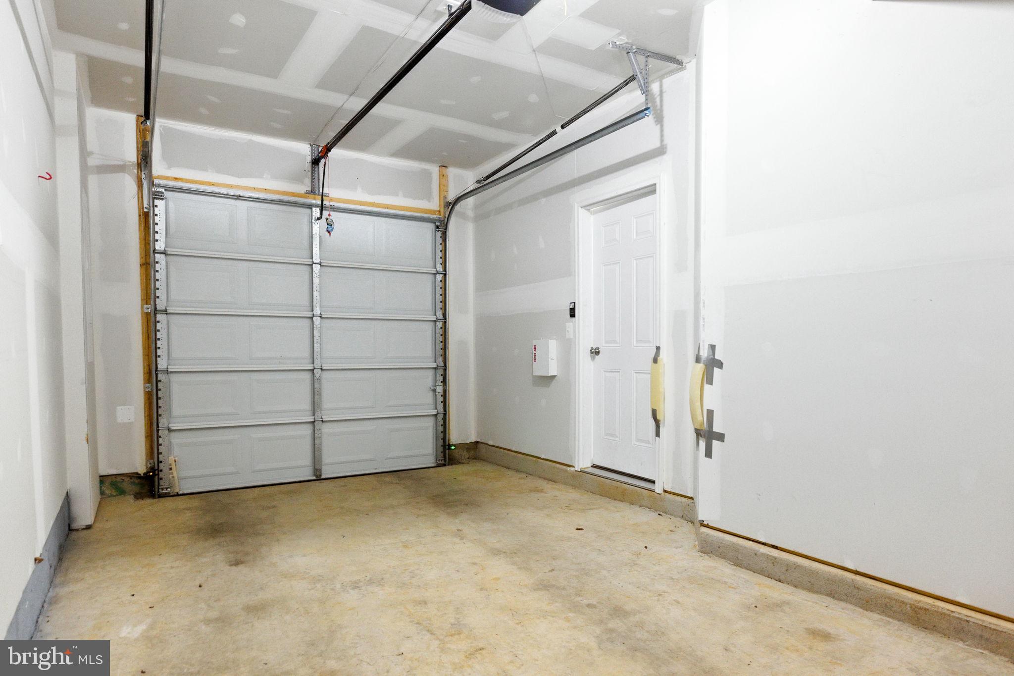 HUNTFIELD - Residential