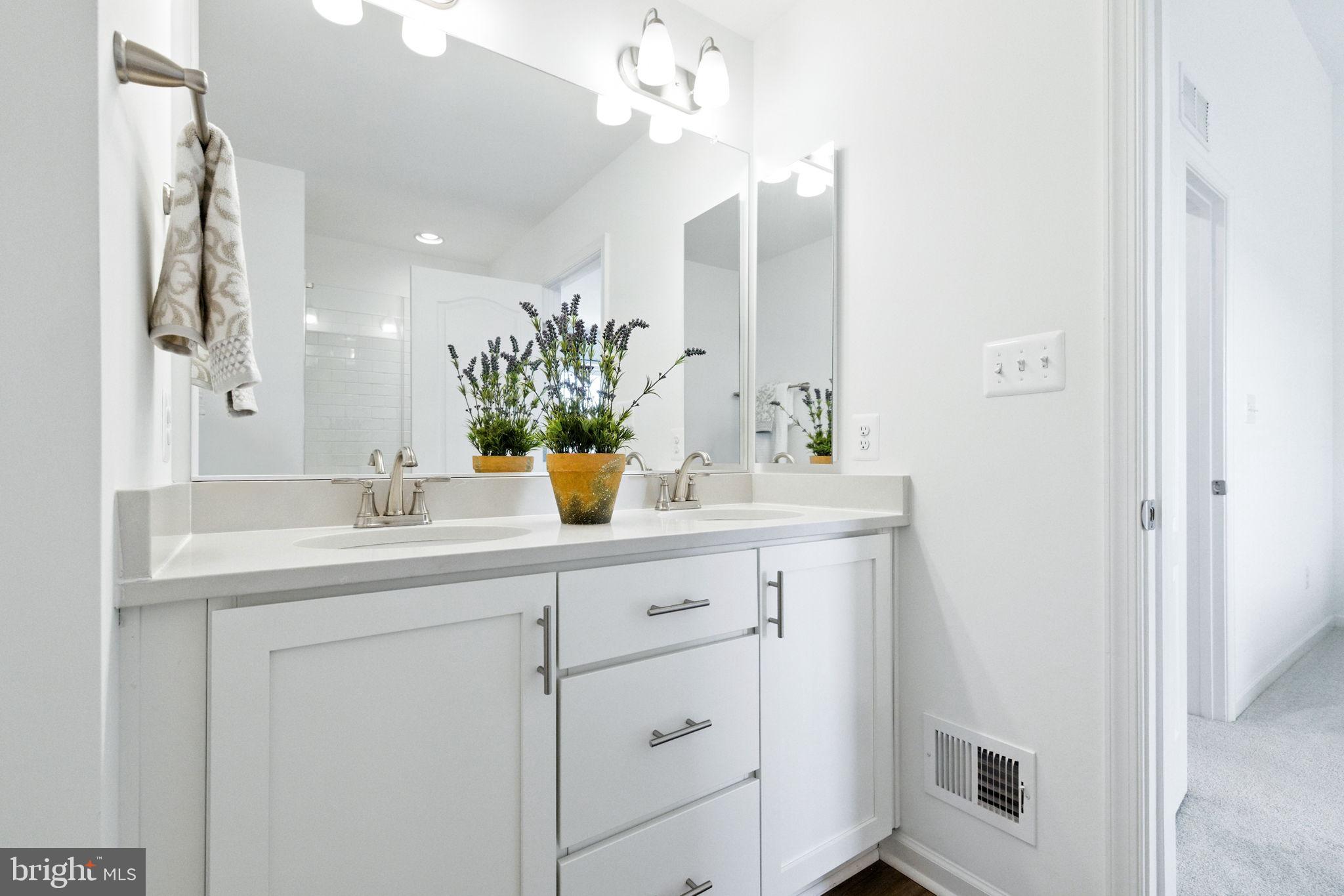 HUNTFIELD - Residential