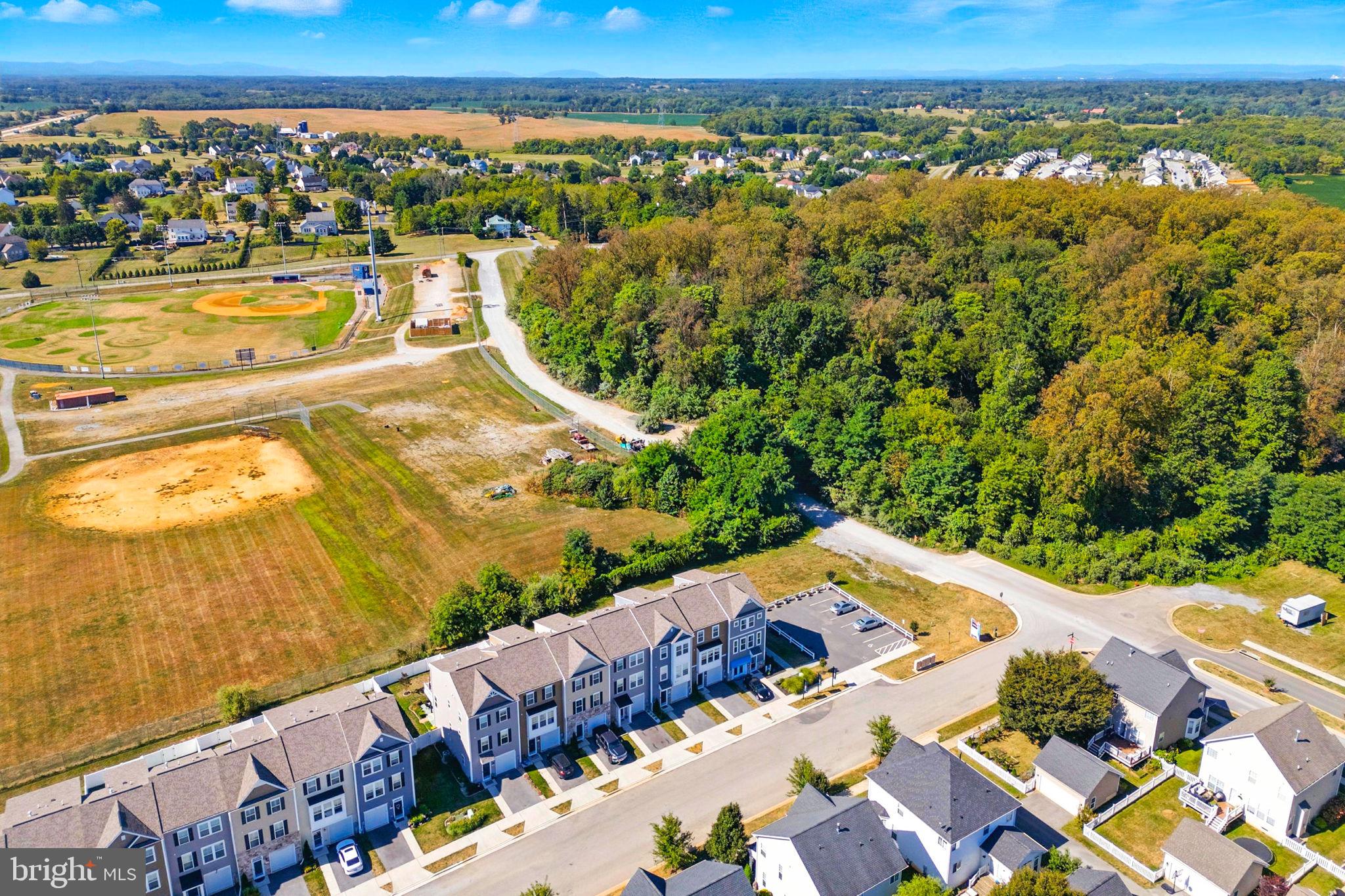 HUNTFIELD - Residential