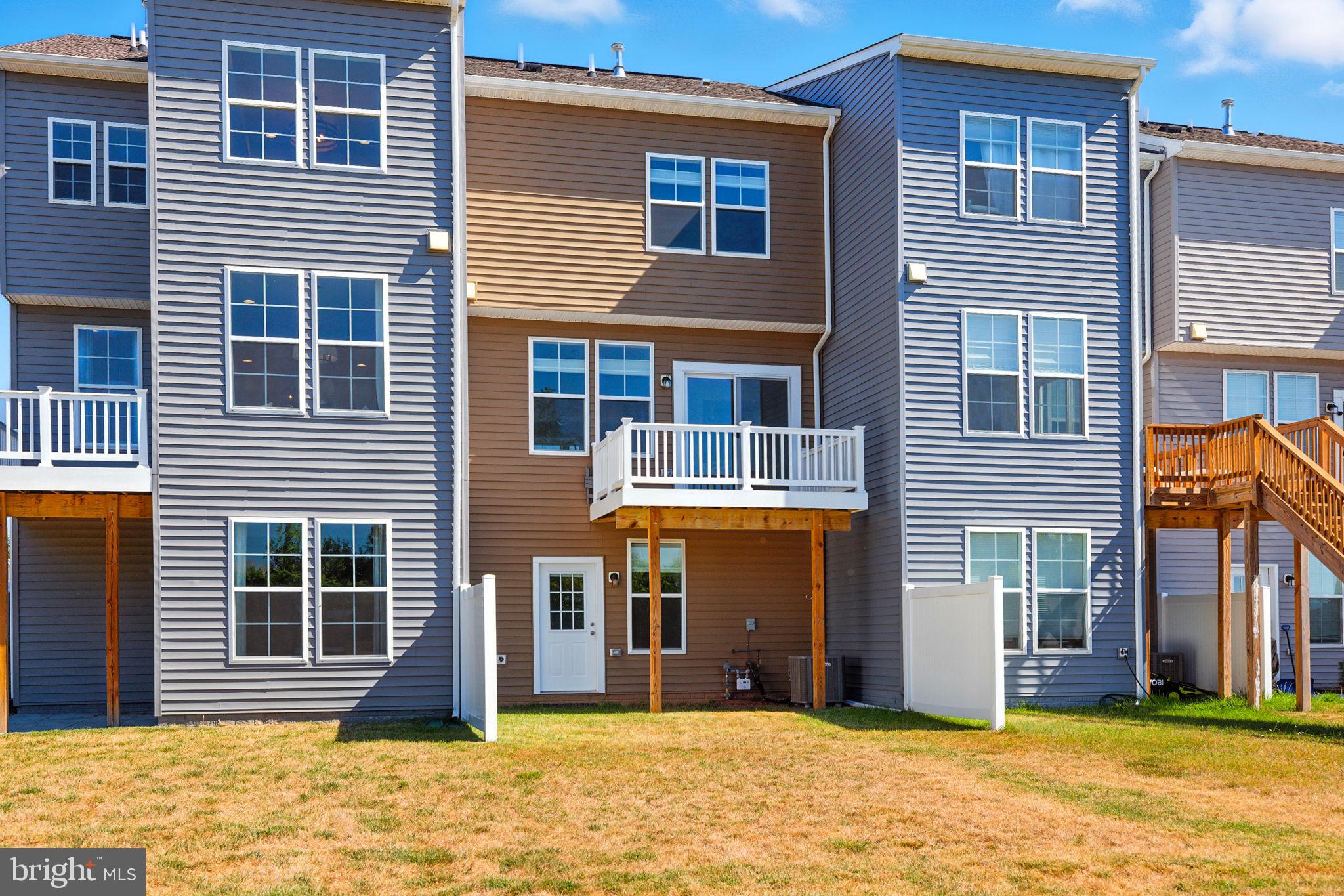 HUNTFIELD - Residential