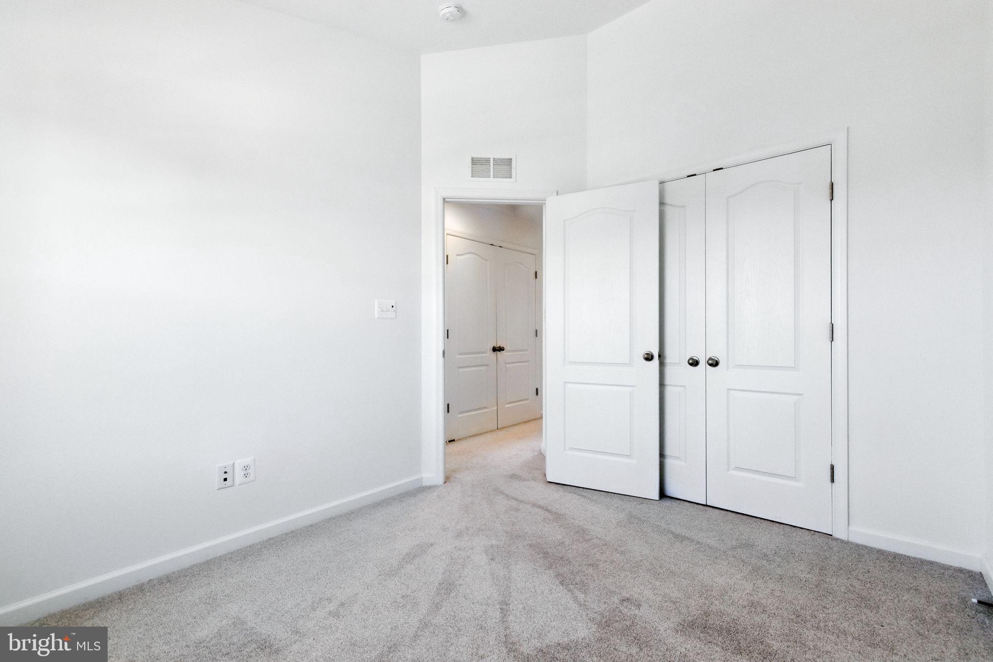 HUNTFIELD - Residential