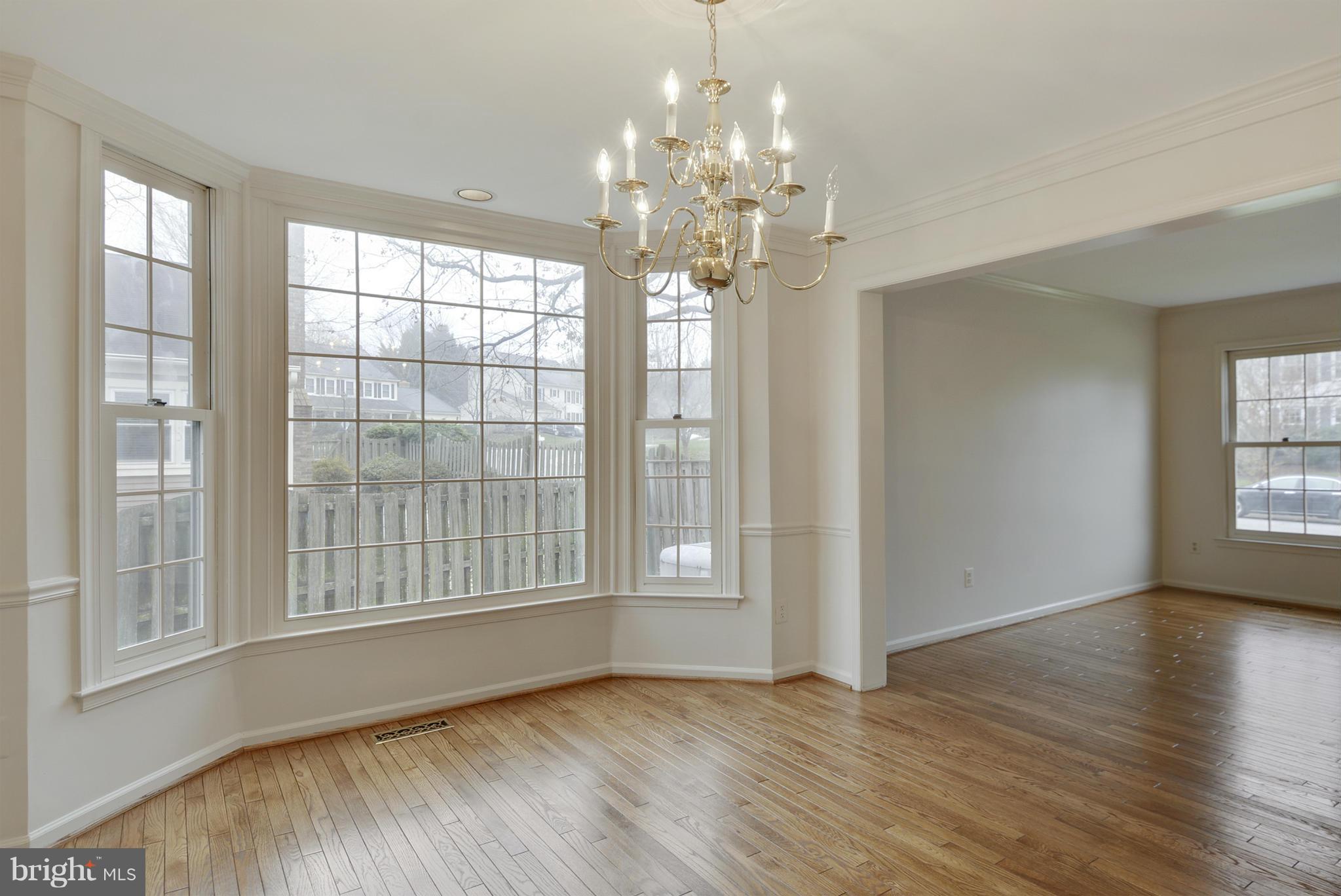 LAKE DEVEREUX - Residential Lease