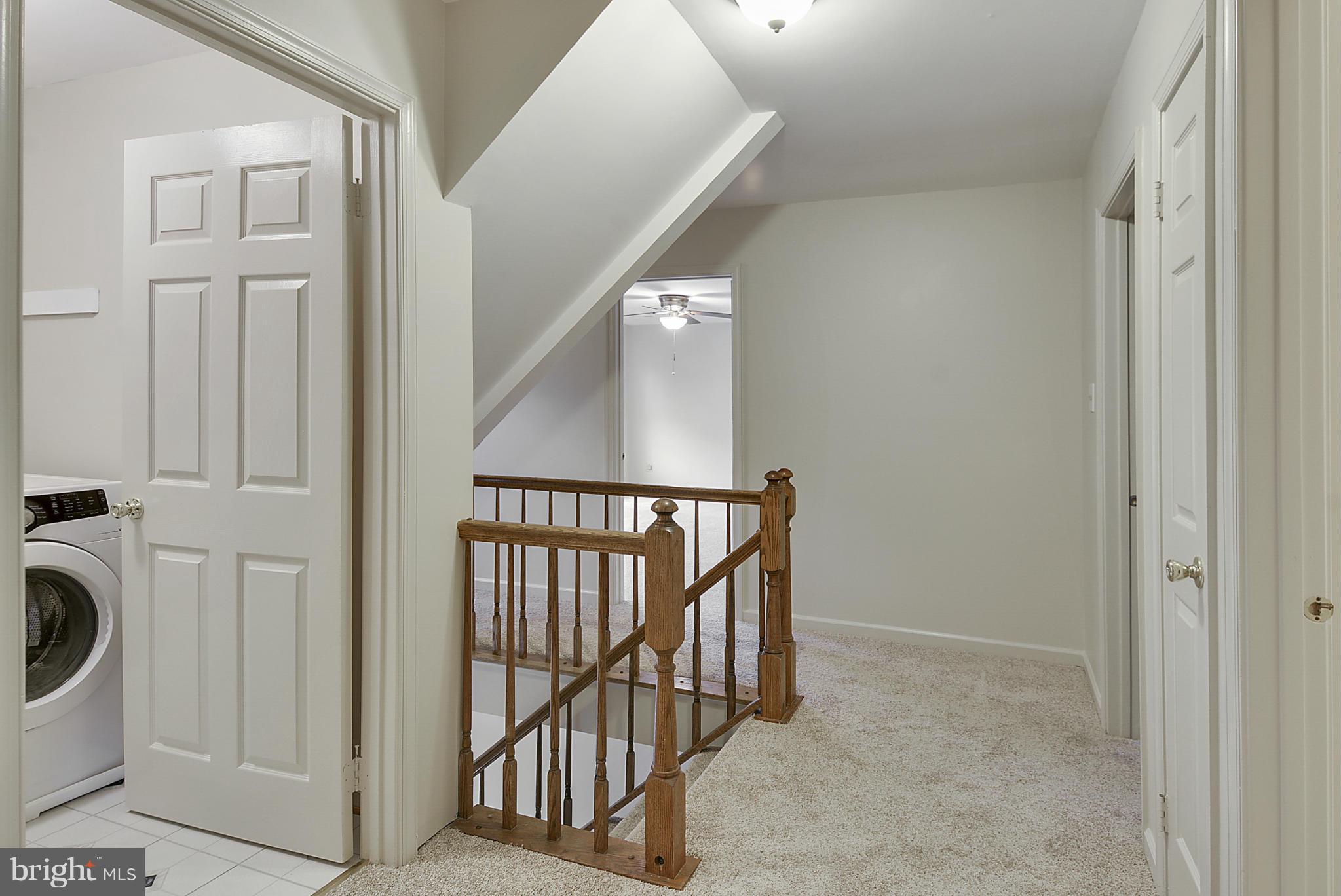 LAKE DEVEREUX - Residential Lease