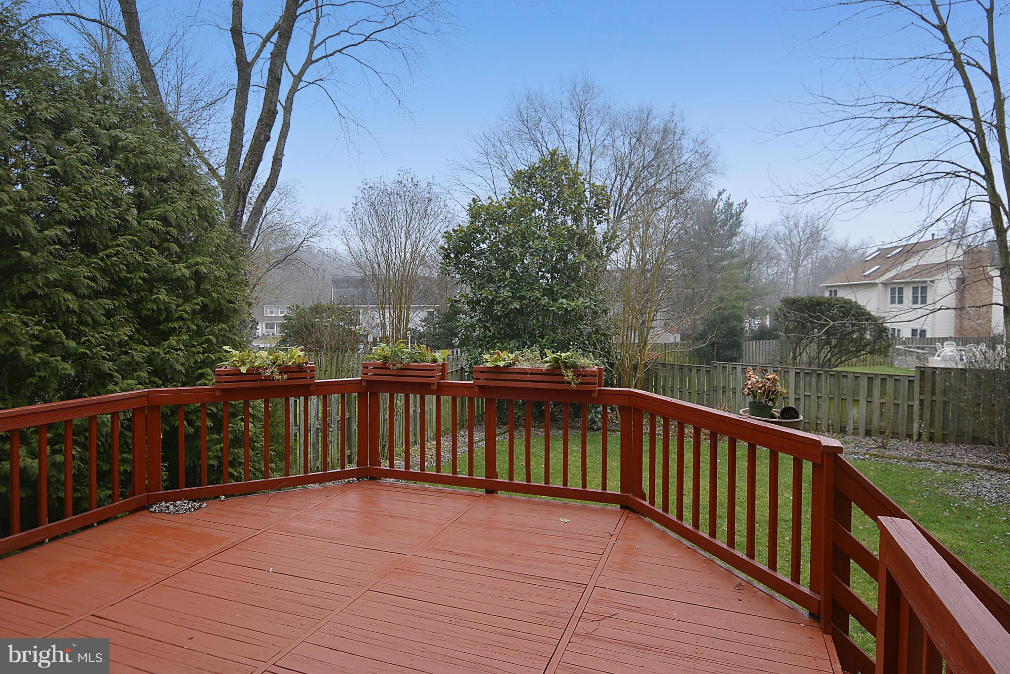 LAKE DEVEREUX - Residential Lease