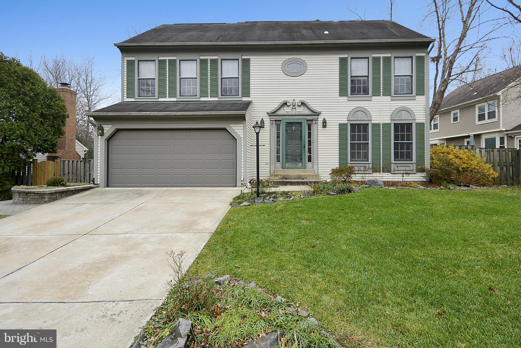 LAKE DEVEREUX - Residential Lease