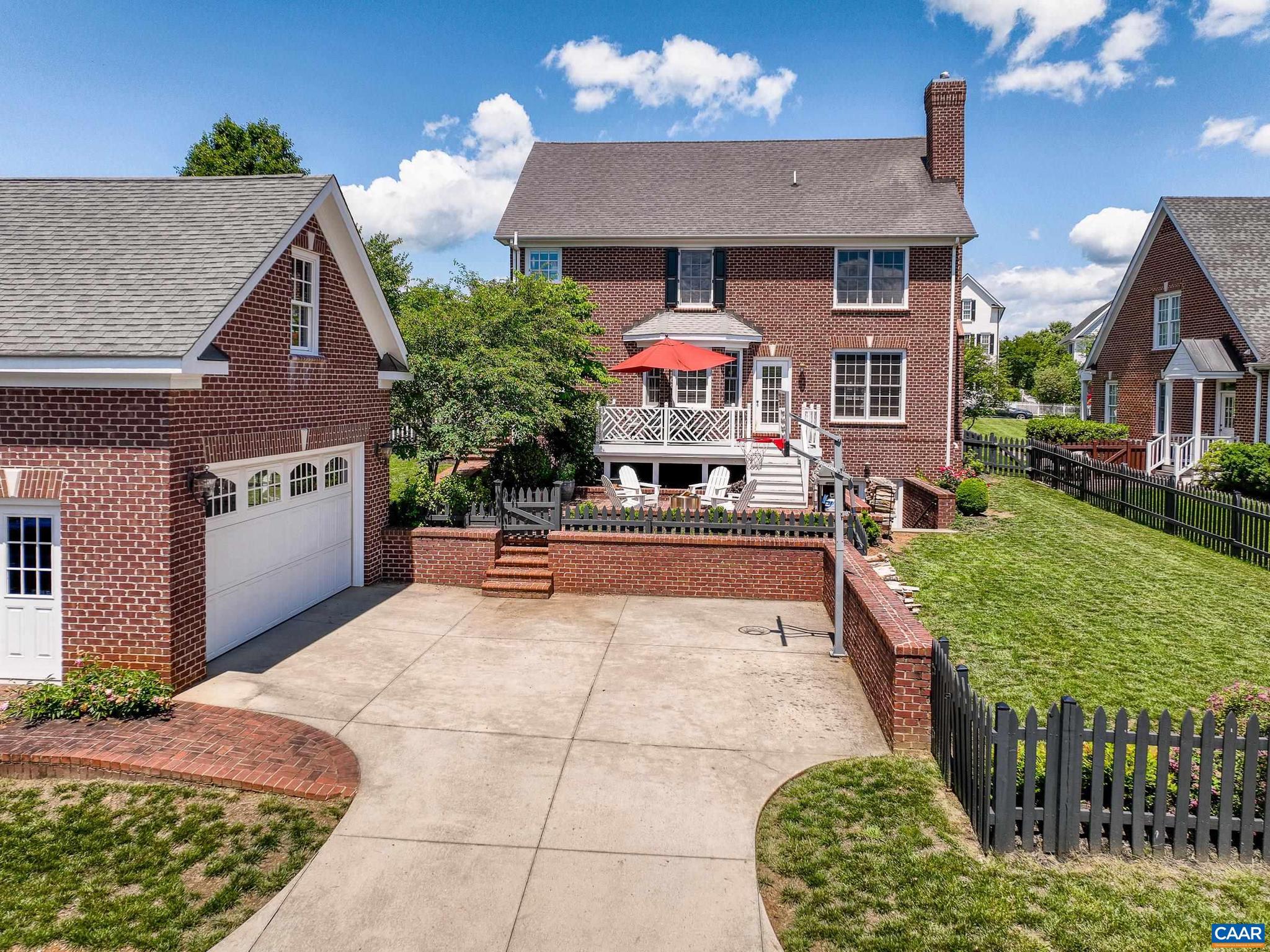 OLD TRAIL - Residential