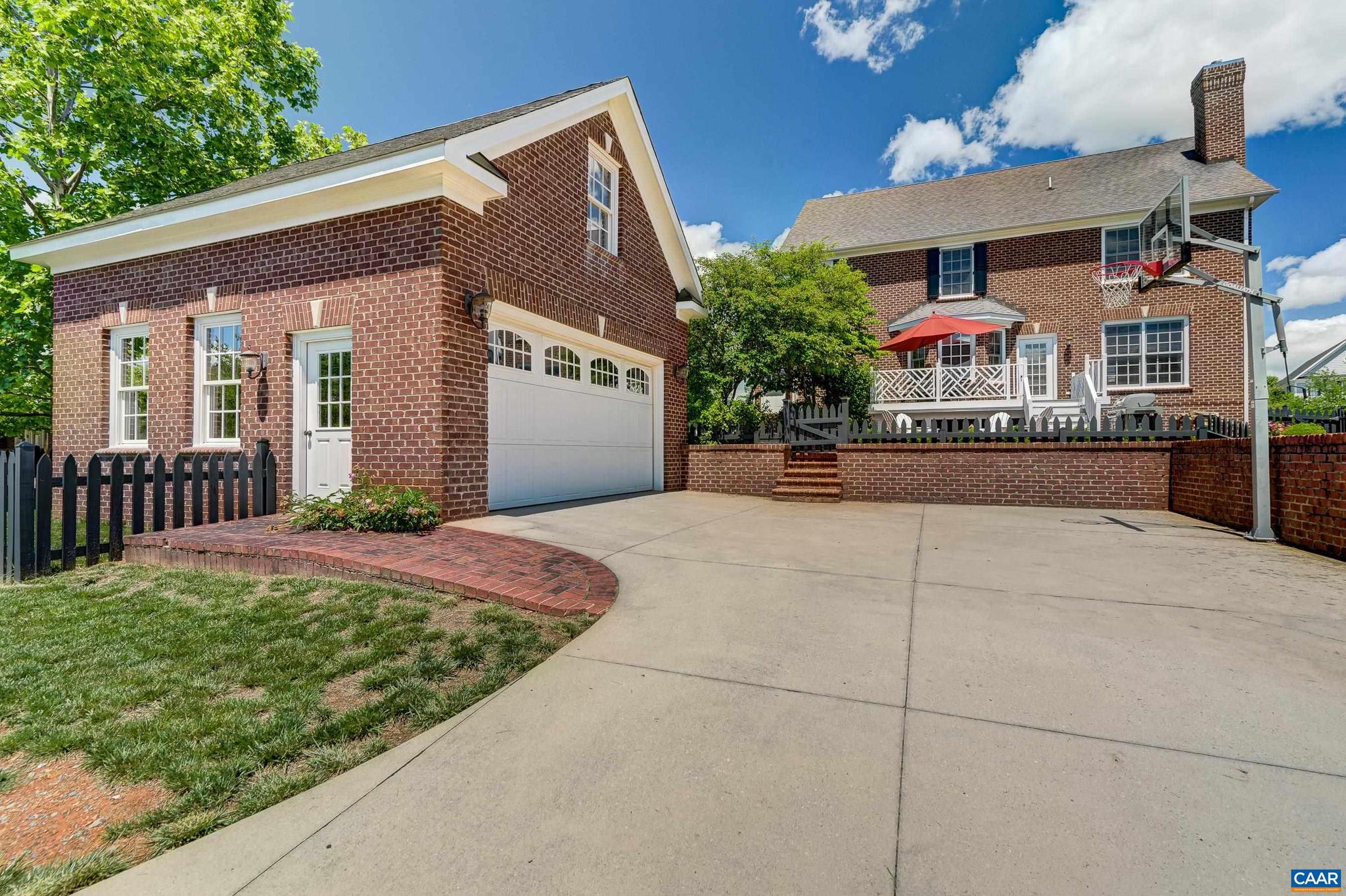 OLD TRAIL - Residential